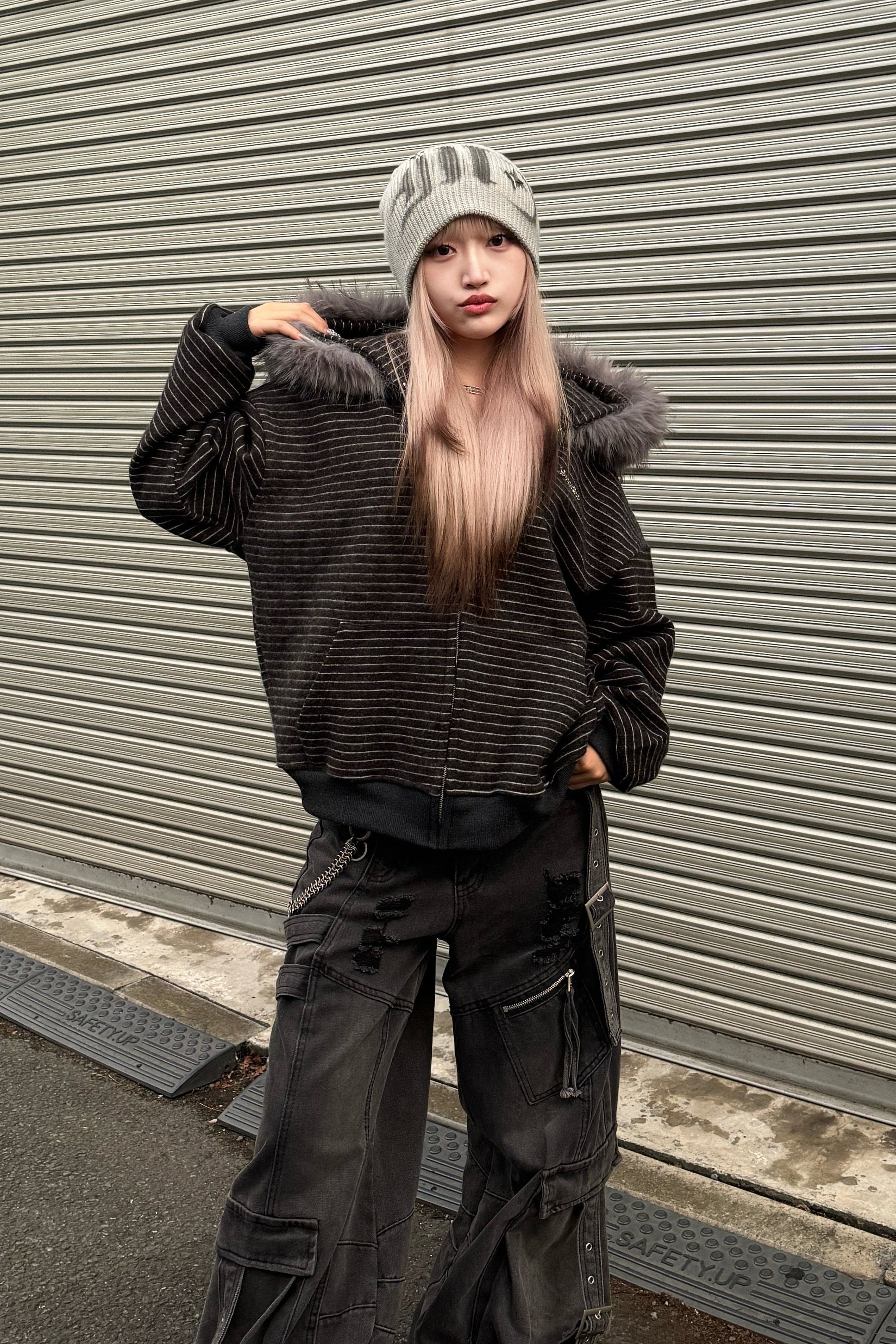 ボーダーオーバーファーパーカー KSG30084