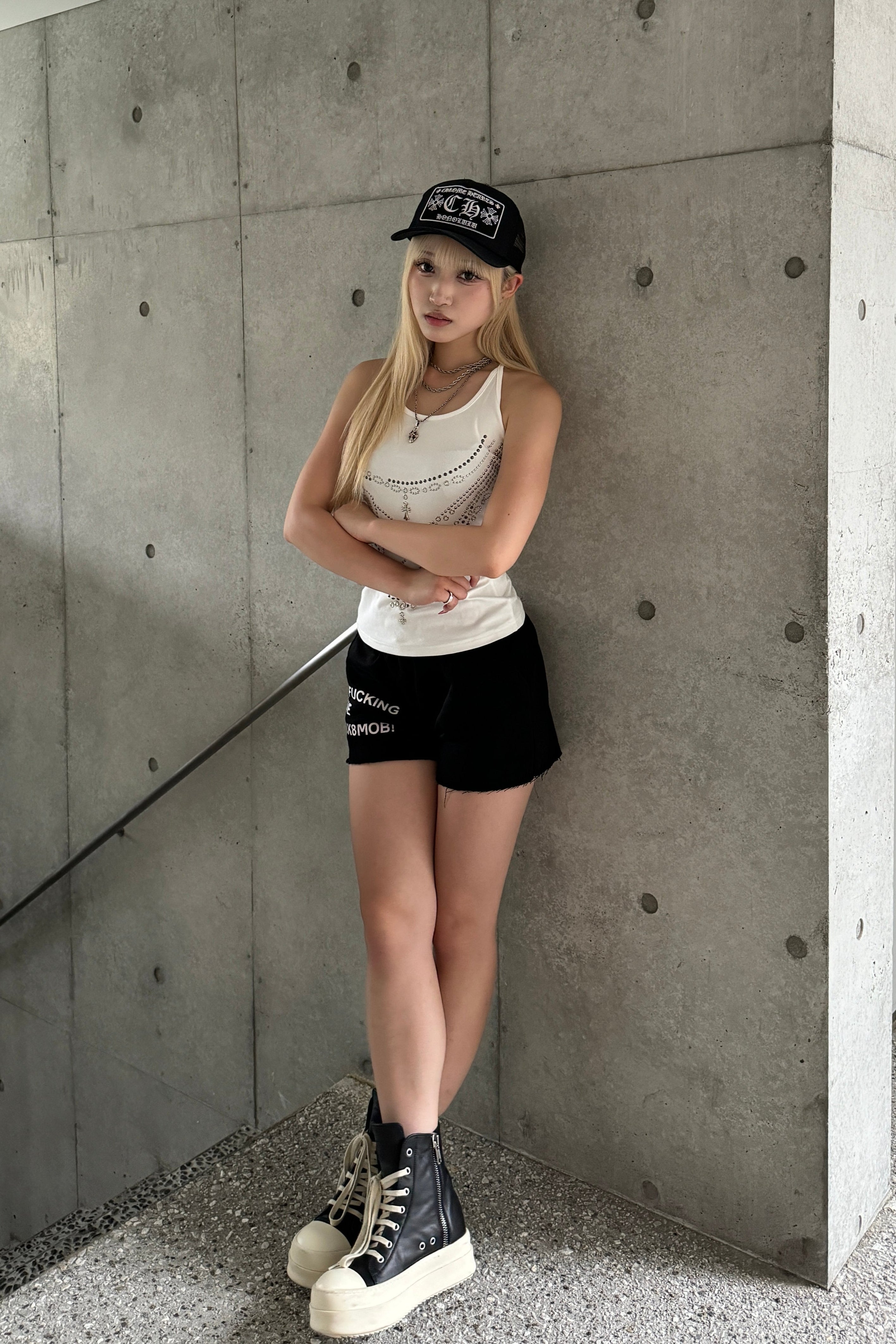 raw hem sweat short pants KSG19311
