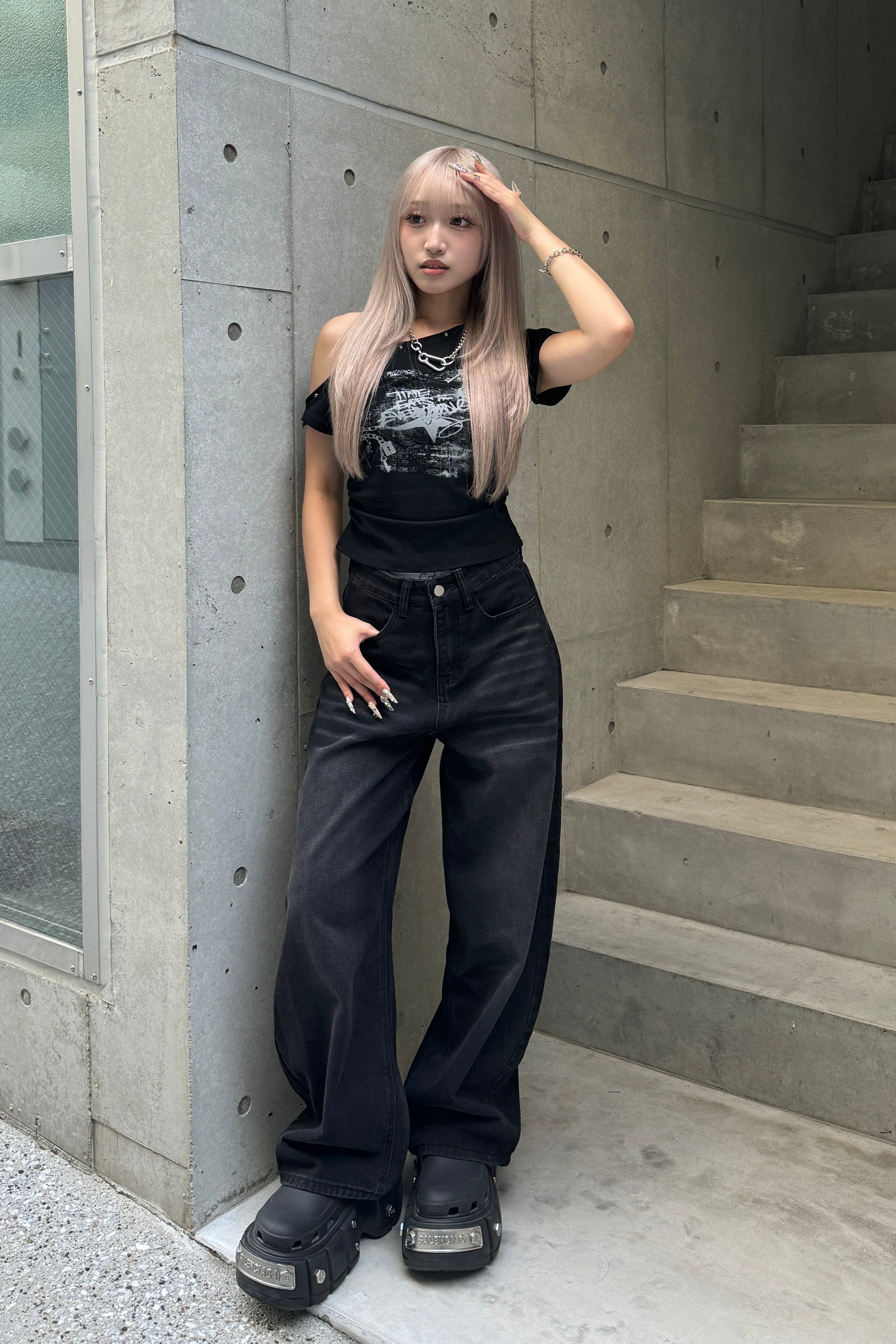 messy studs one-shoulder KSG20897