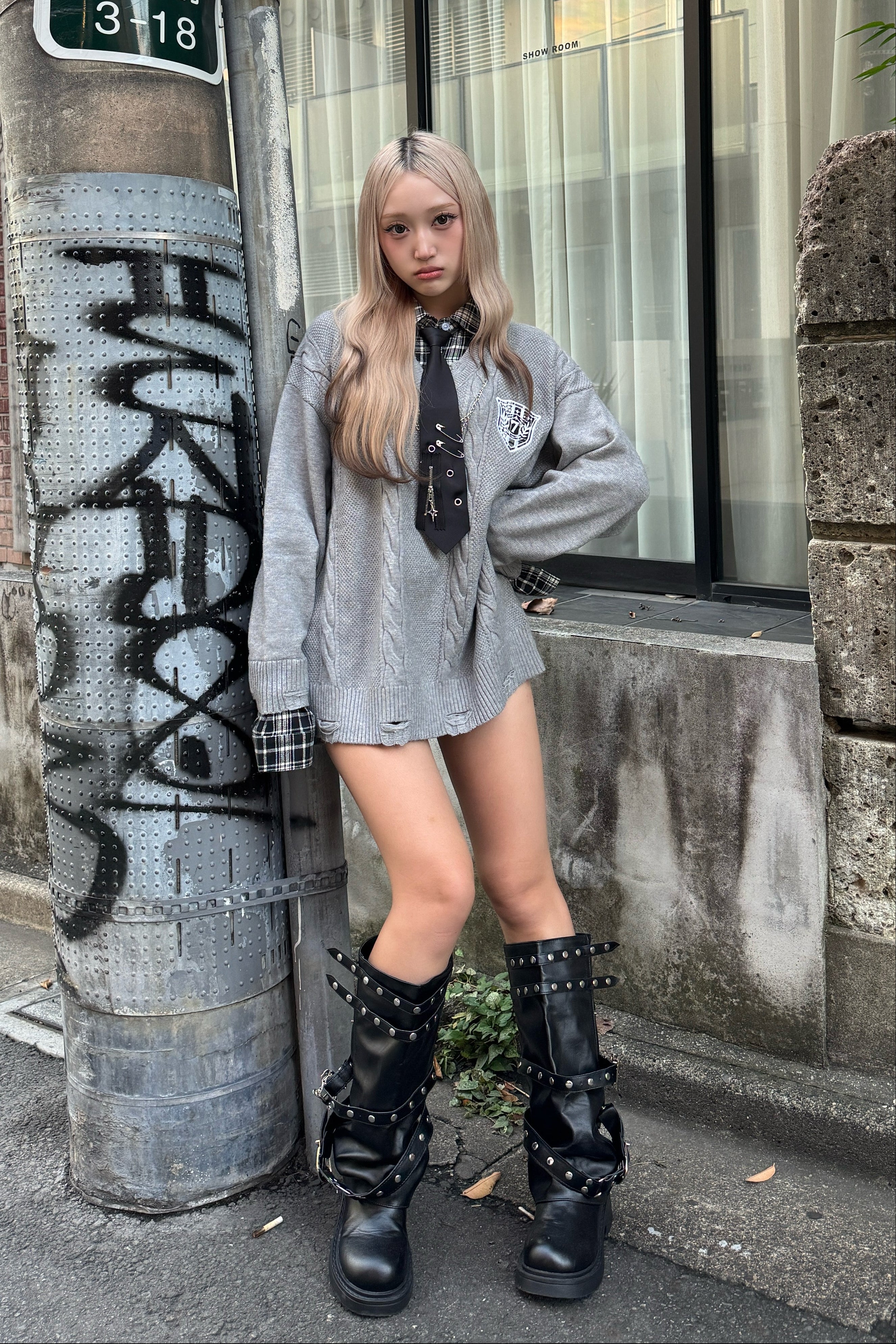 エンブレムチェックニット KSG21126