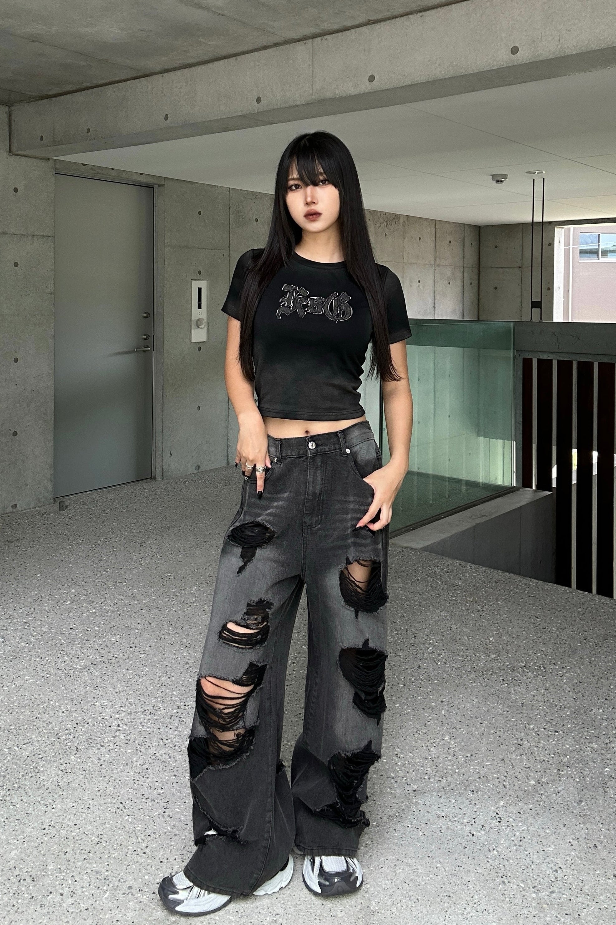 ダメージロゴクロップドTシャツ KSG20932