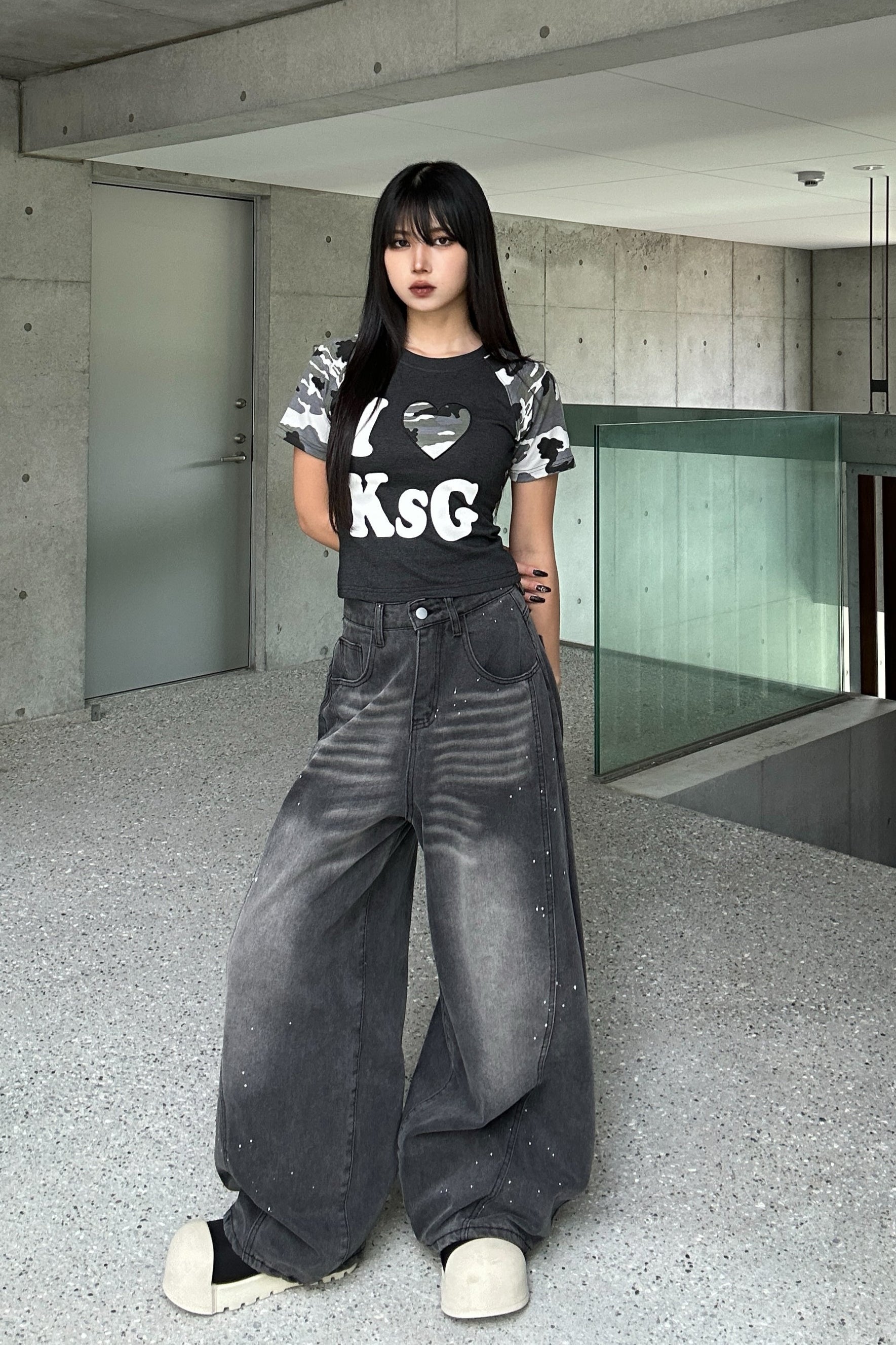 カモフラージュLOVEクロップドTシャツ KSG20930