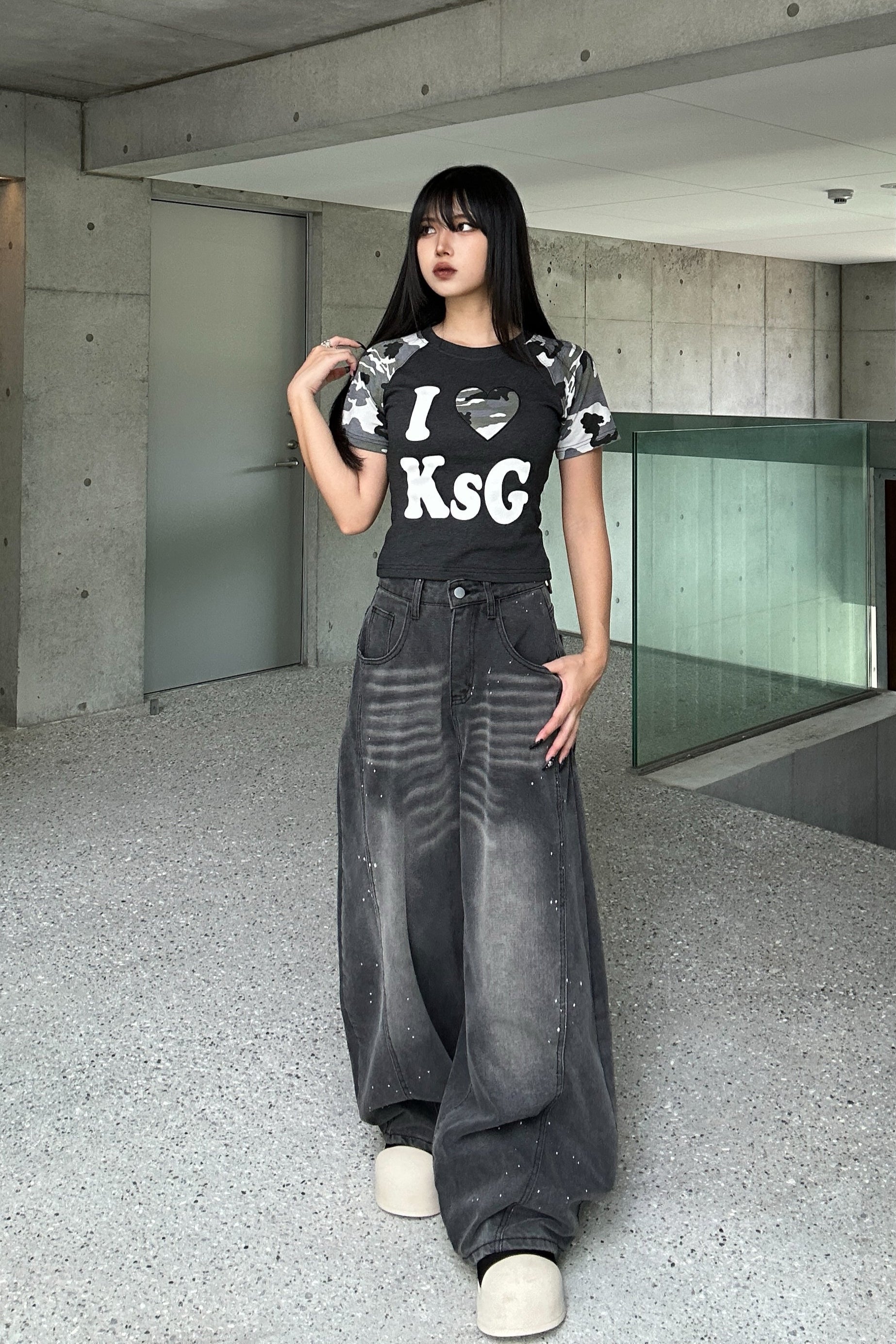 カモフラージュLOVEクロップドTシャツ KSG20930