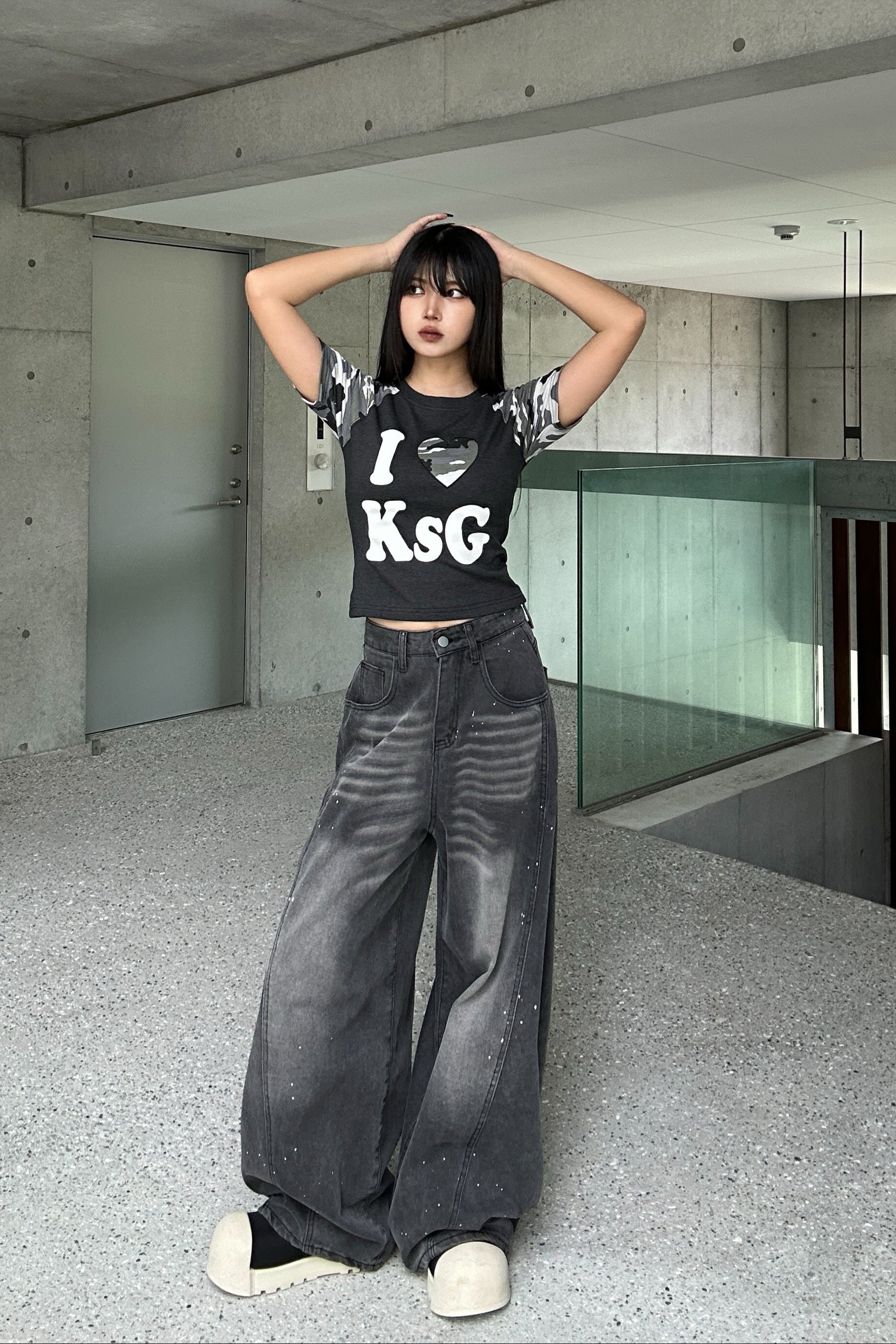 カモフラージュLOVEクロップドTシャツ KSG20930