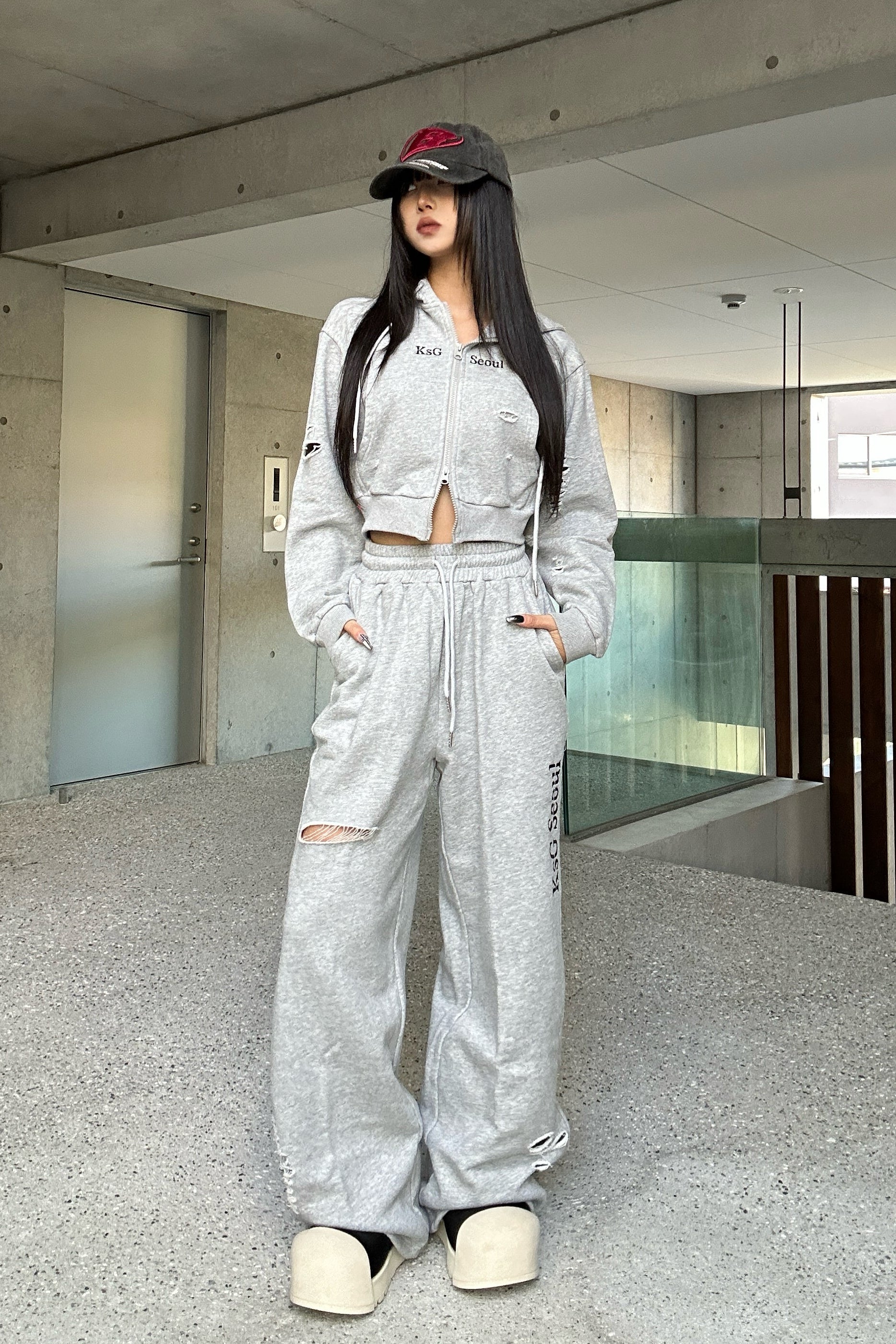 クロップドダブルジップダメージセットアップ KSG30046