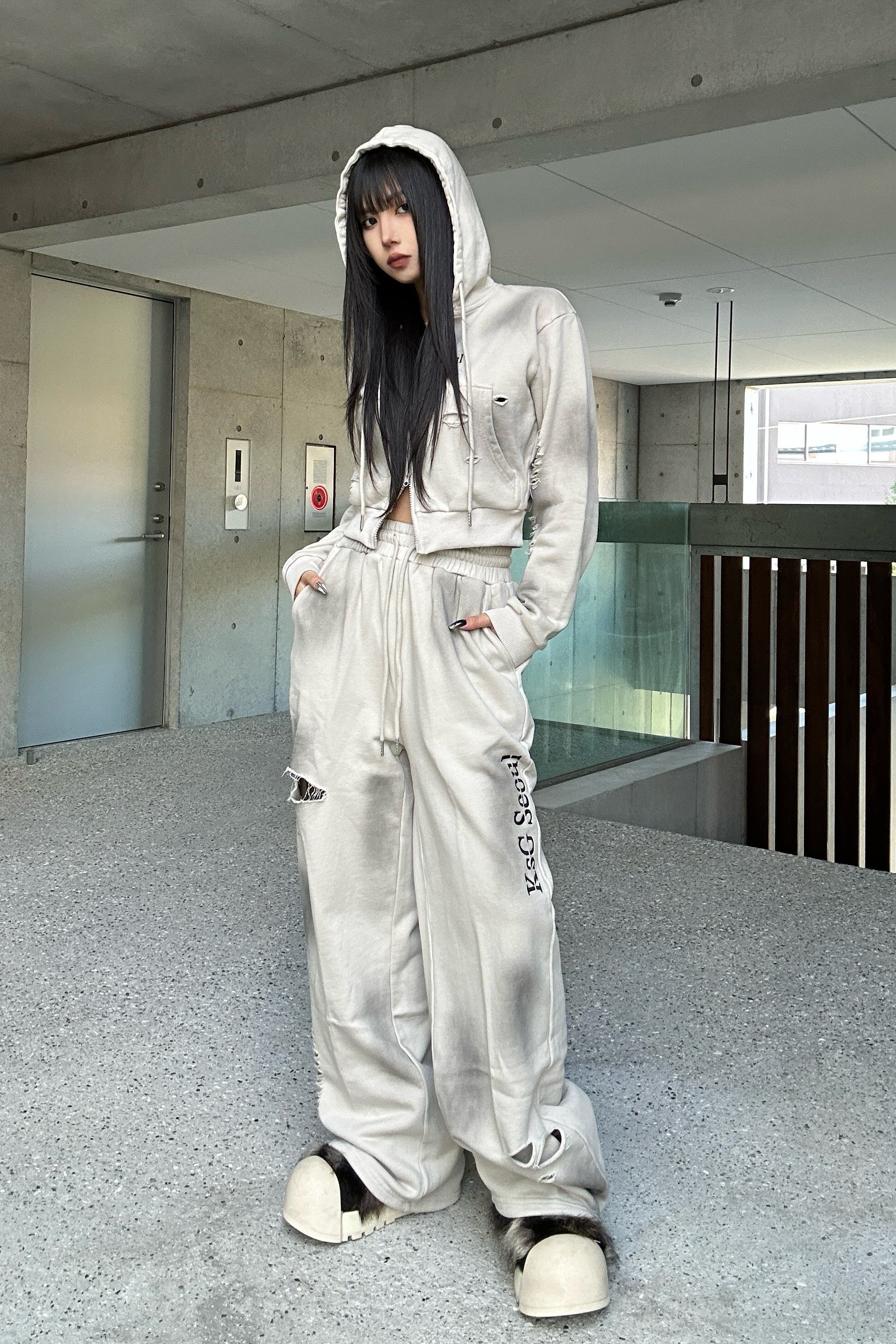 クロップドダブルジップダメージセットアップ KSG30046