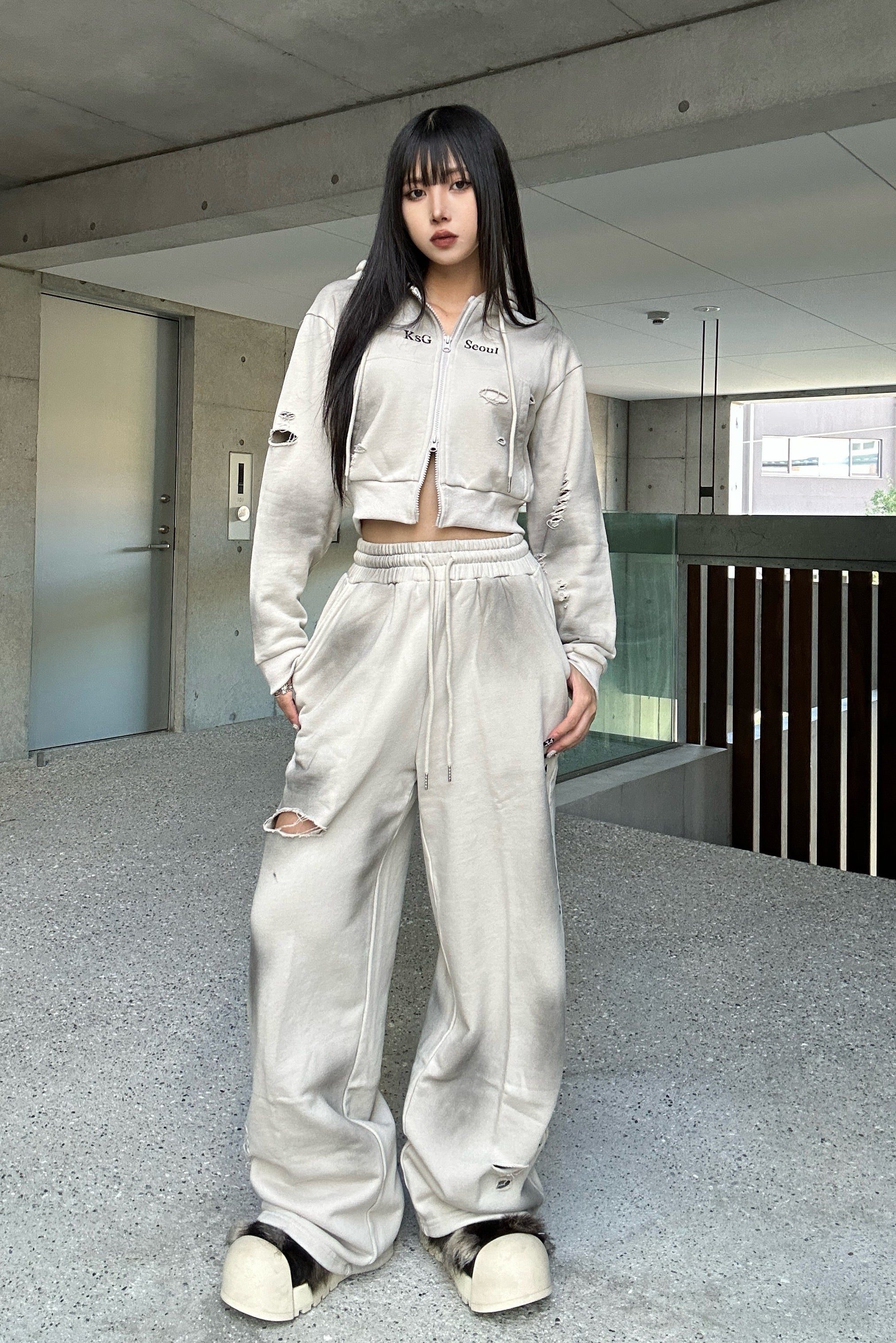 クロップドダブルジップダメージセットアップ KSG30046