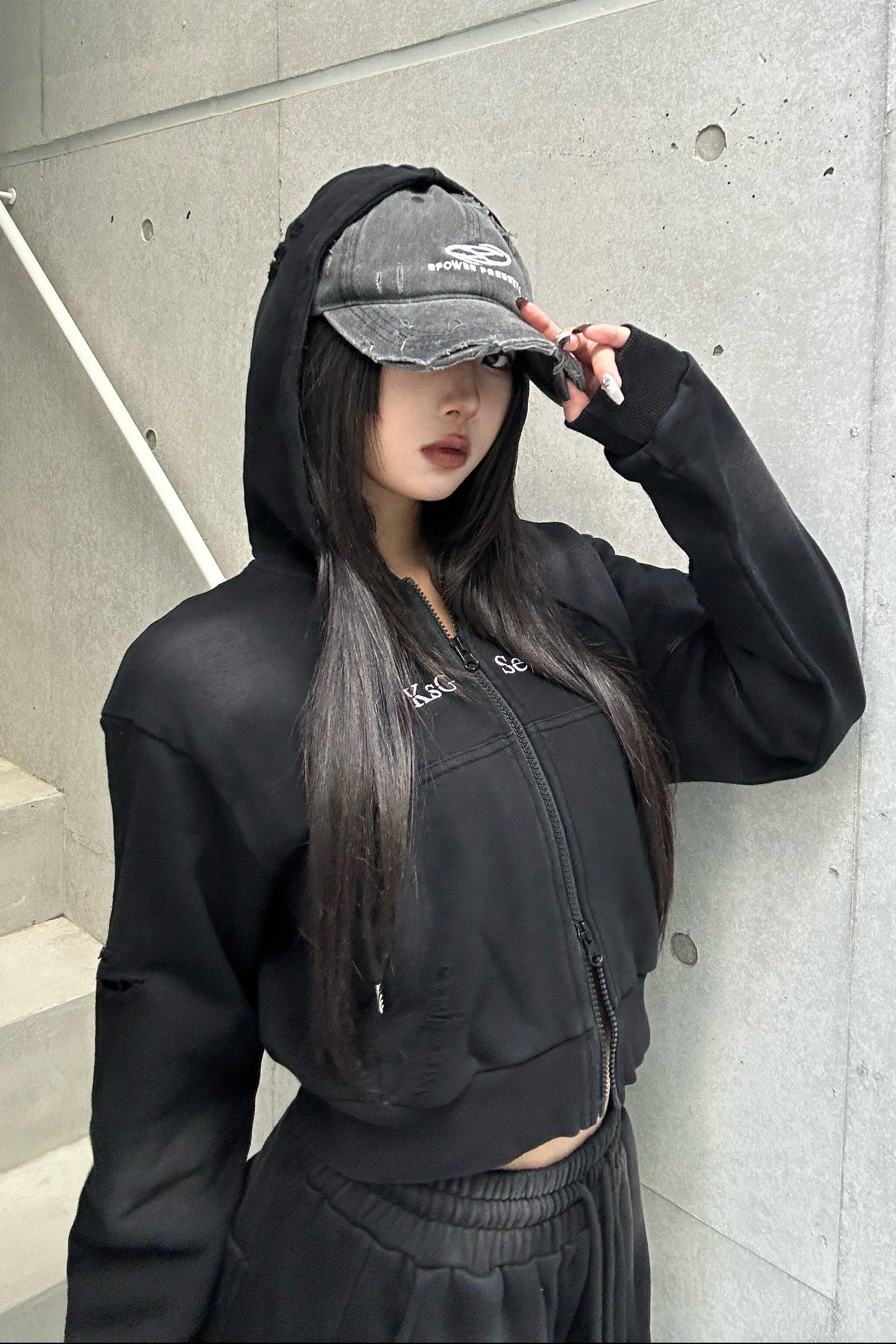 クロップドダブルジップダメージセットアップ KSG30046