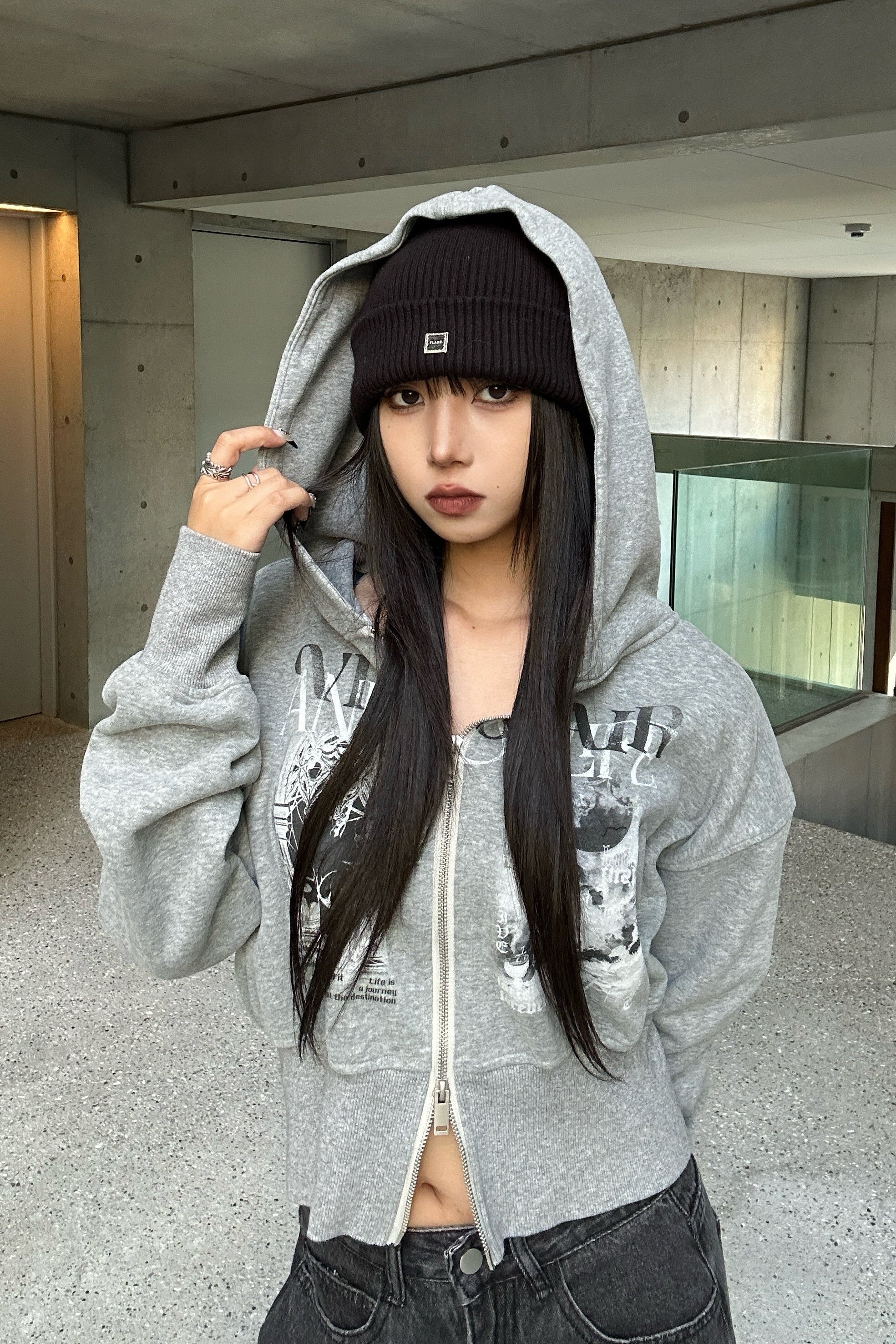 ヴィンテージグラフィッククロップドパーカー KSG21155