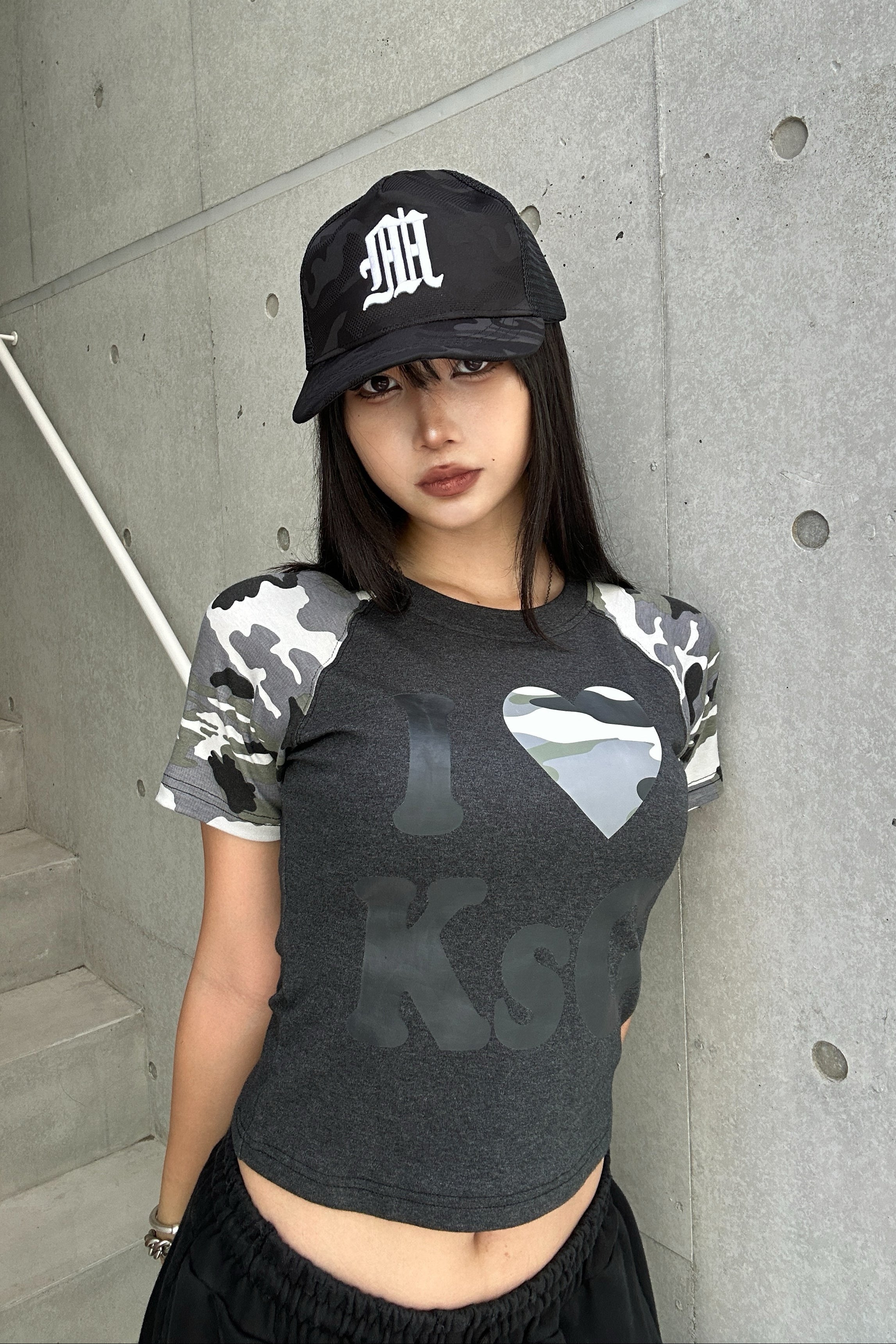 カモフラージュLOVEクロップドTシャツ KSG20930