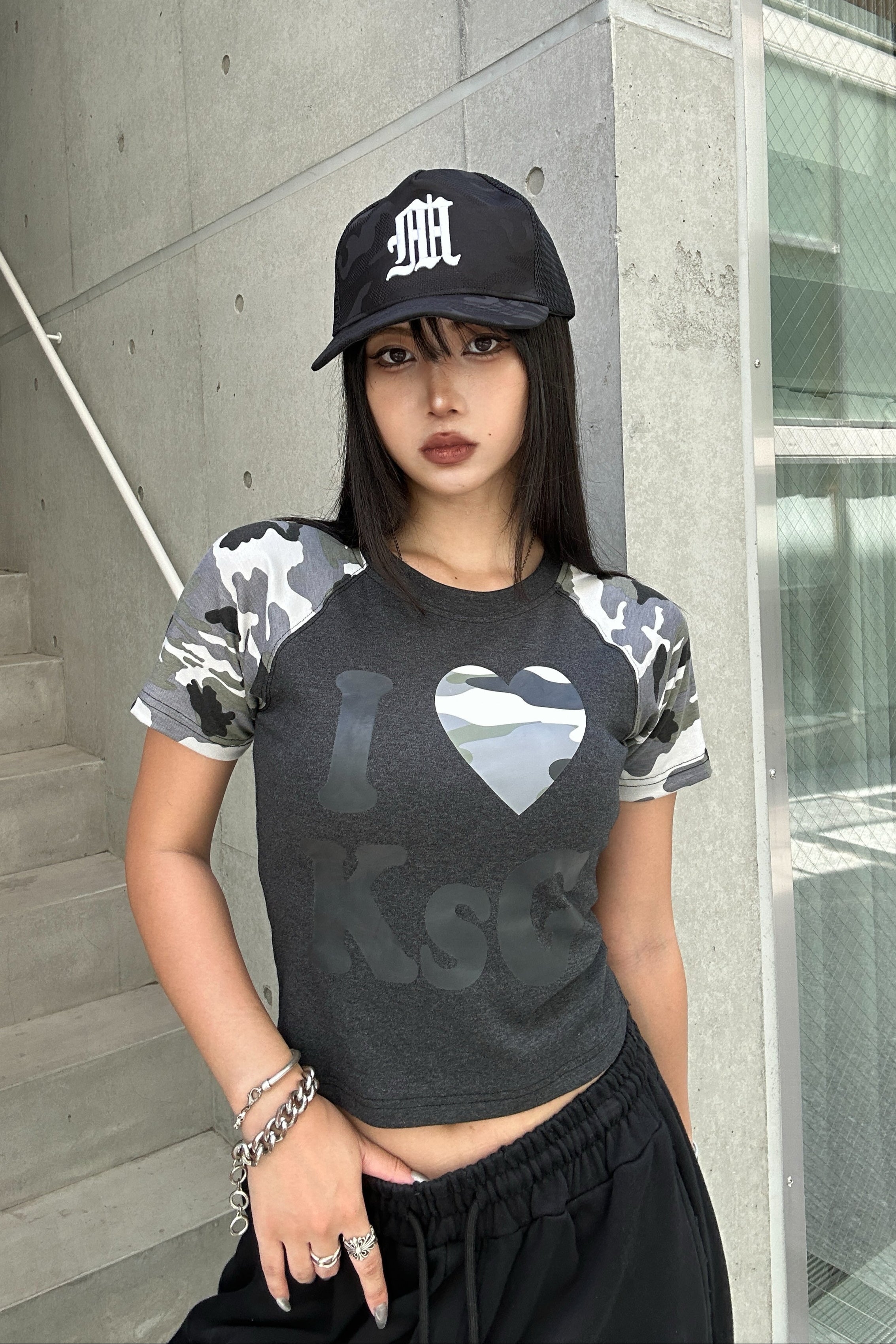 カモフラージュLOVEクロップドTシャツ KSG20930