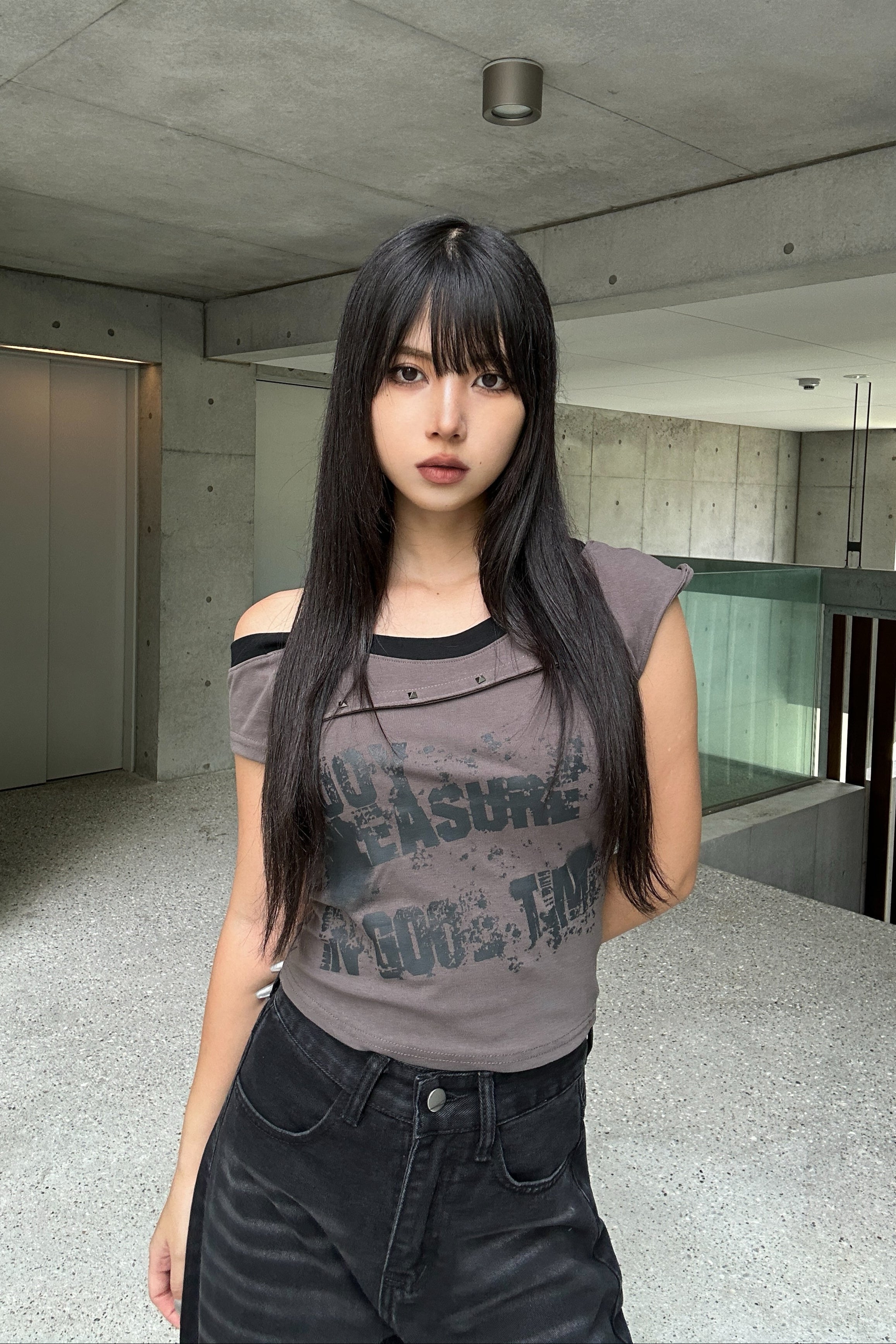 studs halter layered neck T KSG20914