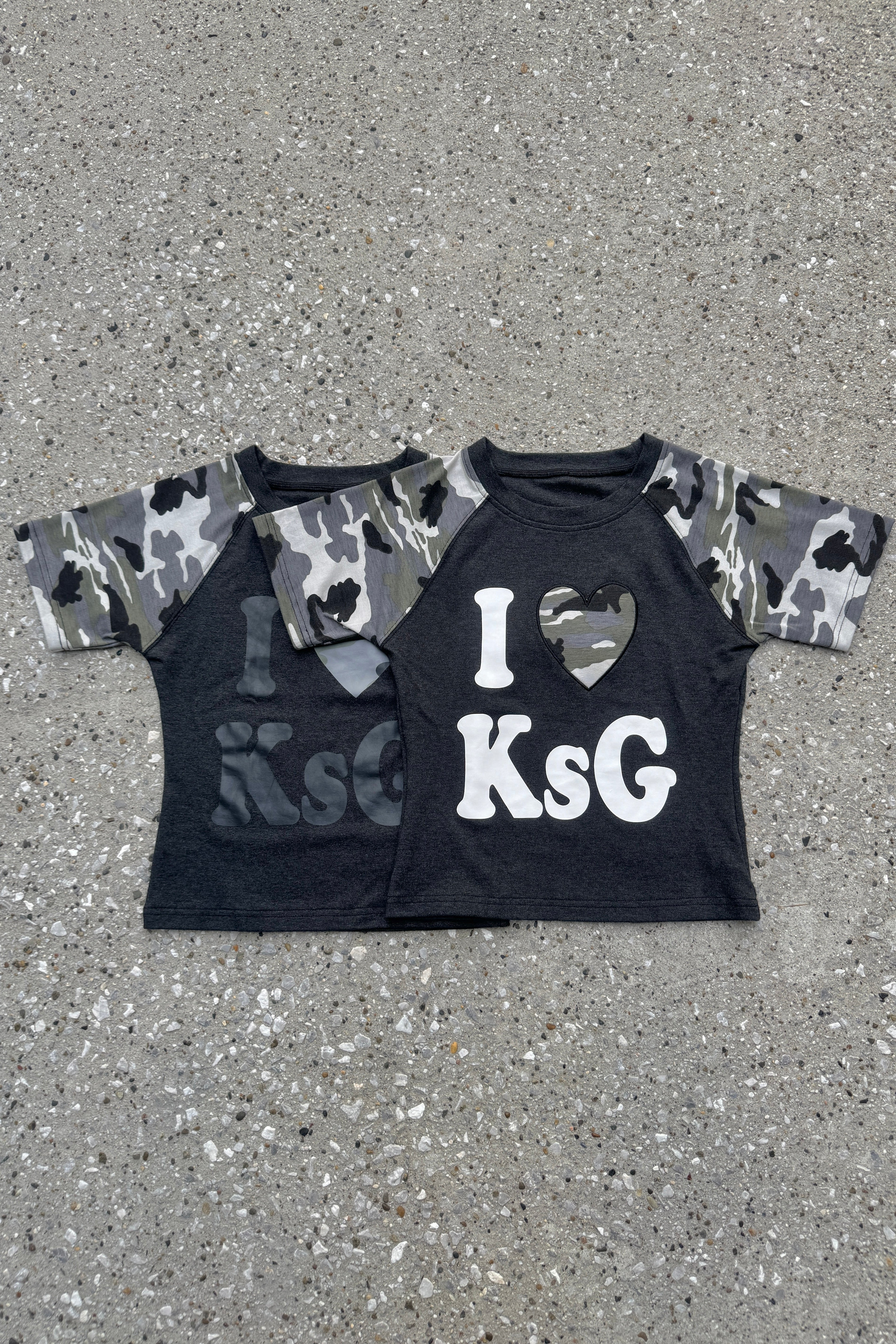 カモフラージュLOVEクロップドTシャツ KSG20930