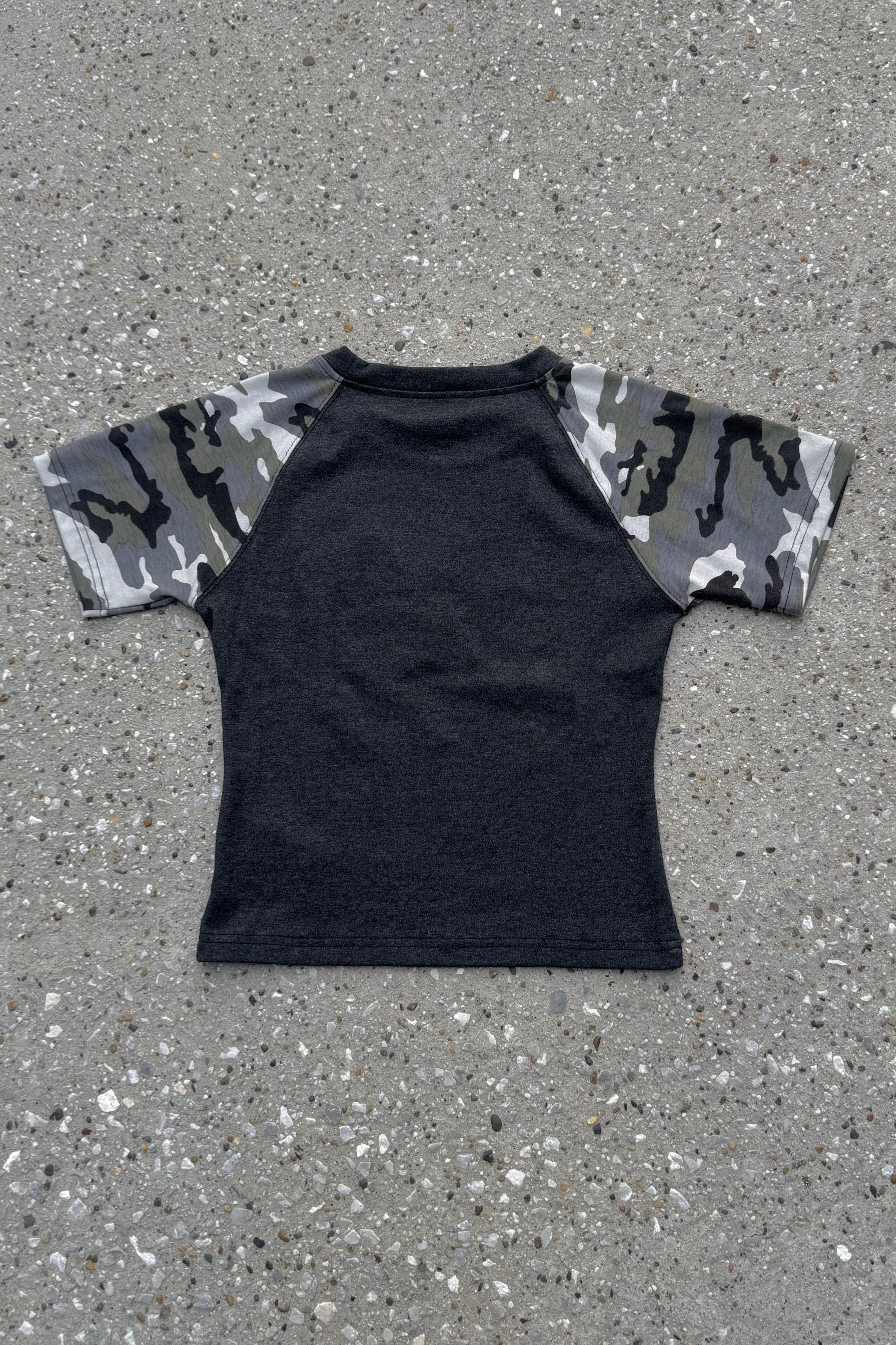 カモフラージュLOVEクロップドTシャツ KSG20930