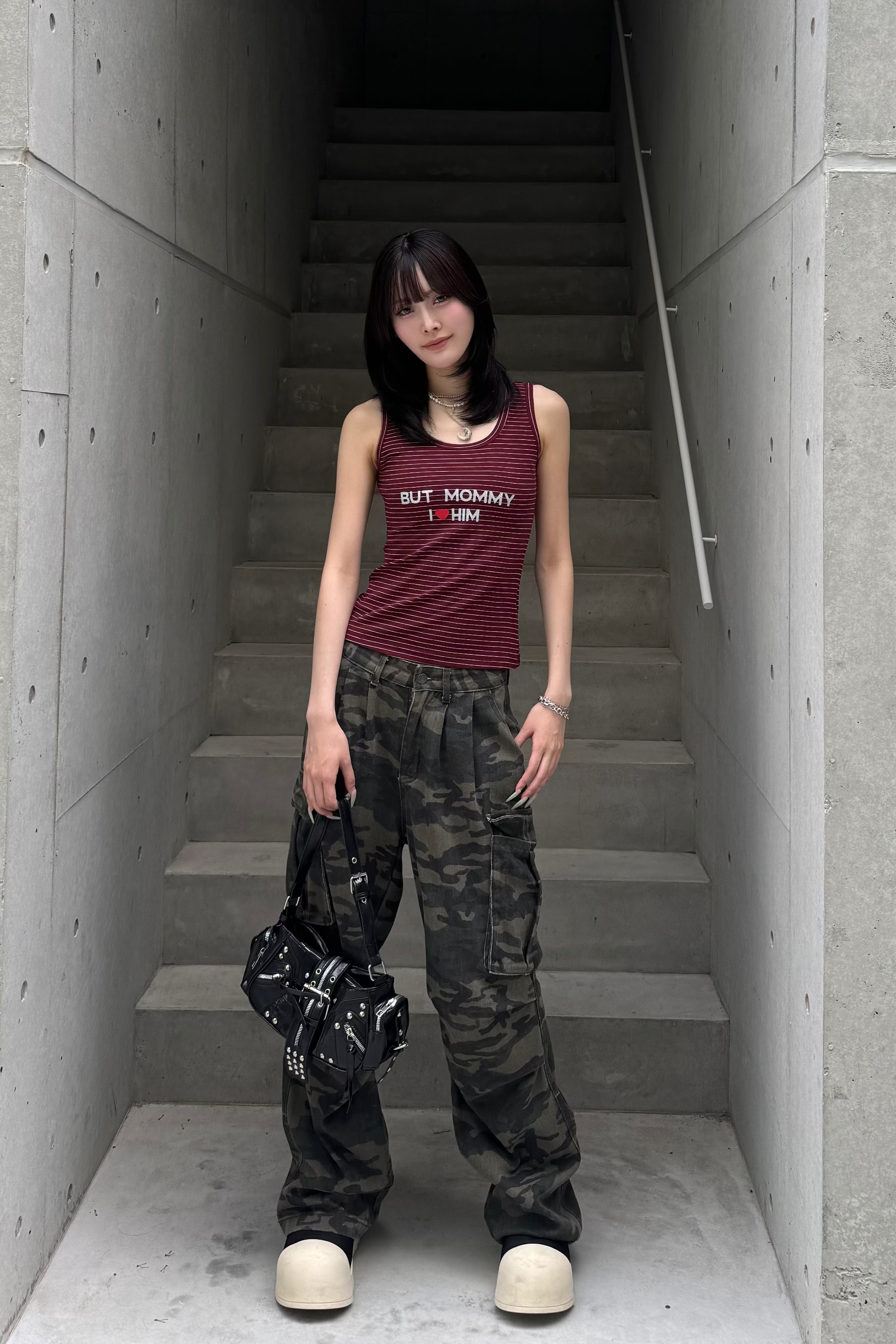border glitter tank top KSG20900