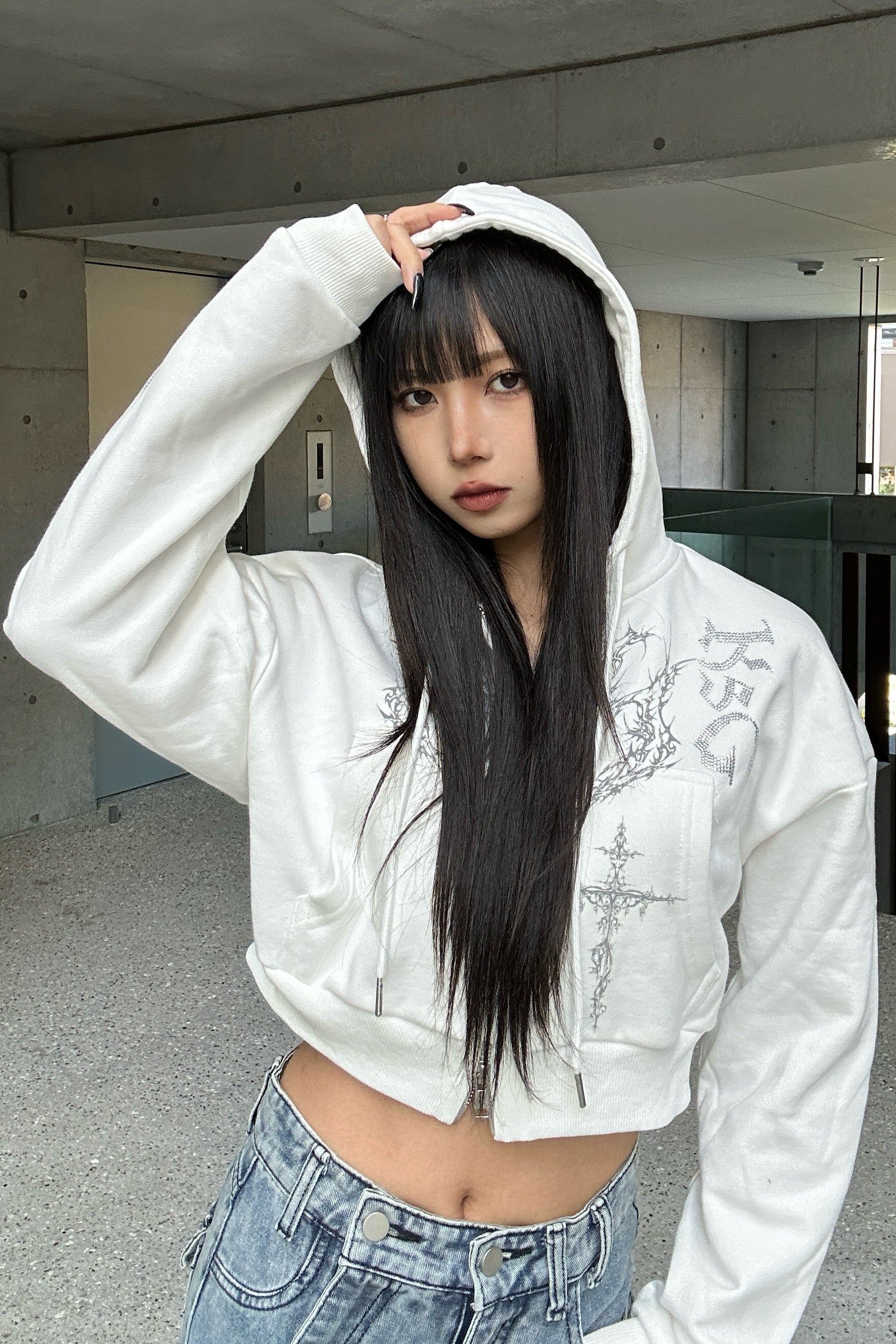 クロップドビジュープリントパーカー KSG20934