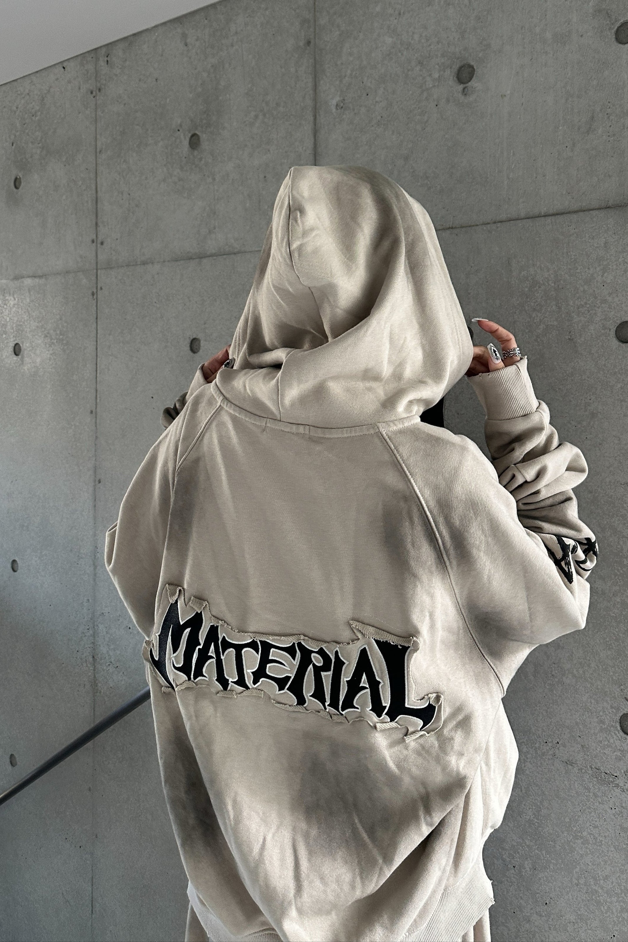 ドルマンジップフーディー KSG20618