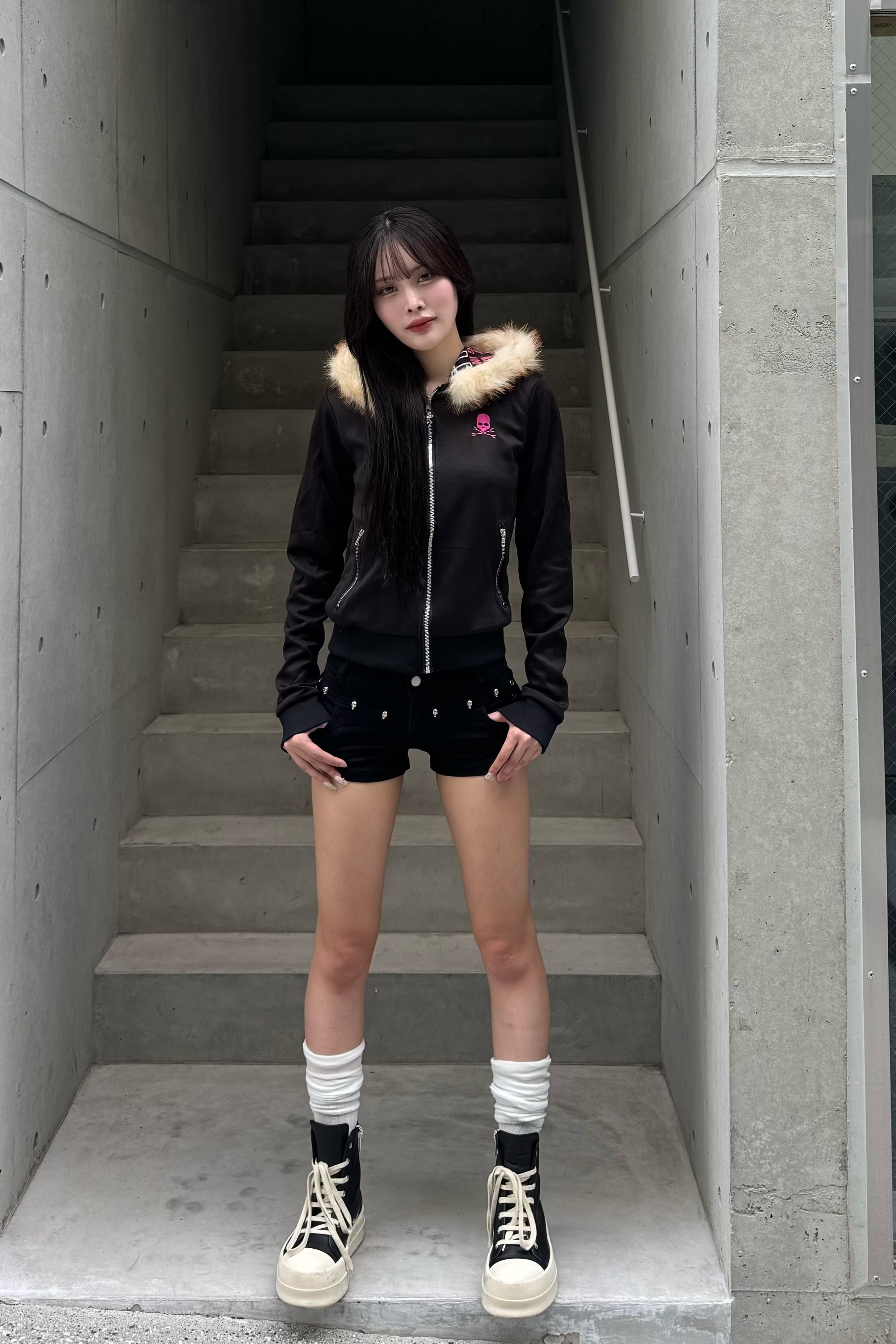 pinkie skull fur zip KSG20946