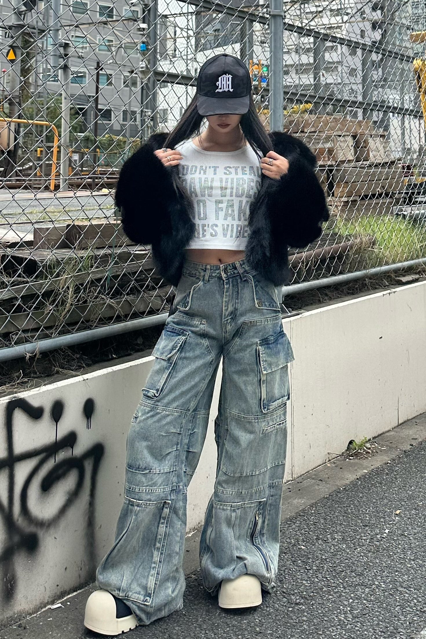 レタリングクロップドトップス KSG21178