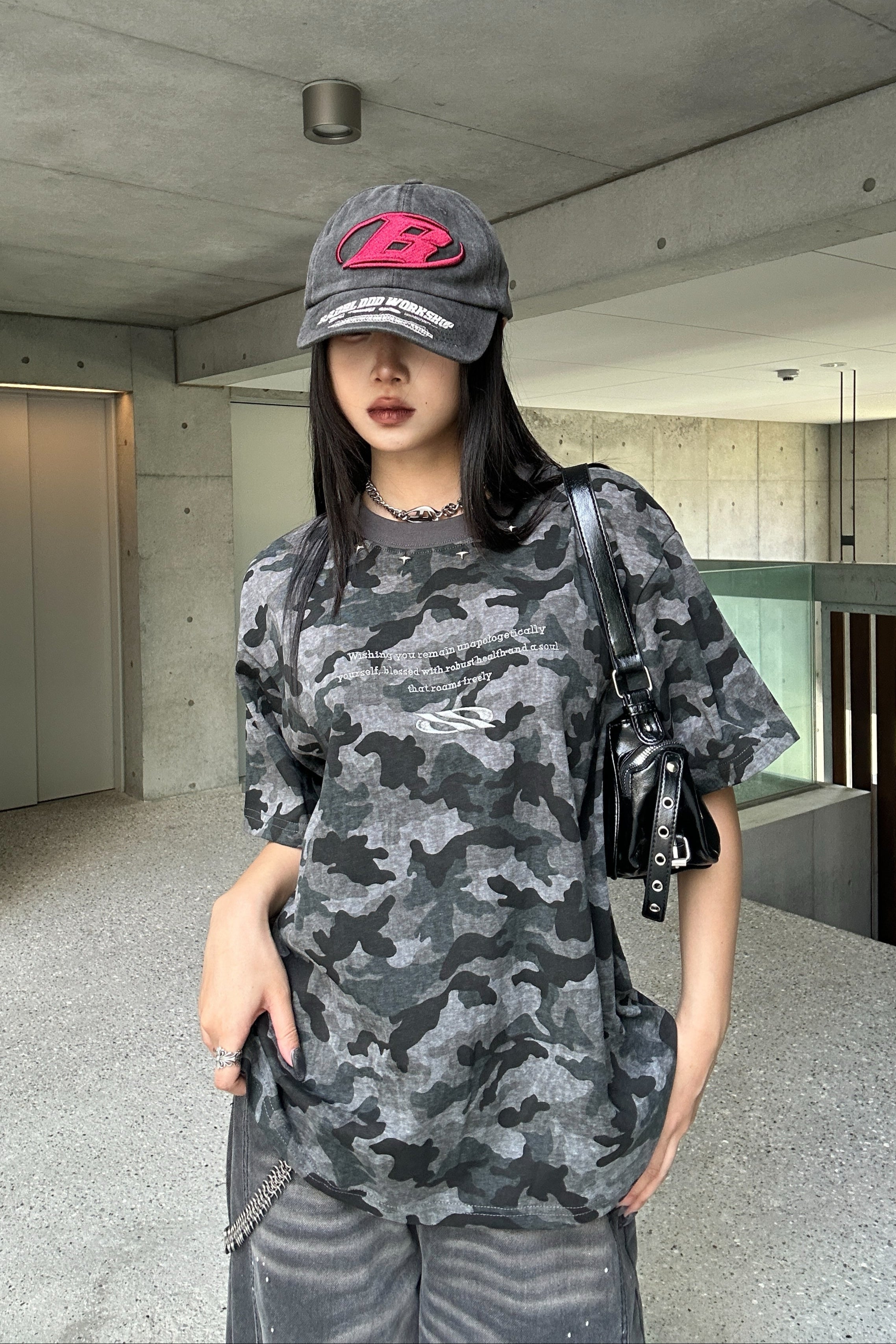 カモフラージュスタッズTシャツ KSG20839