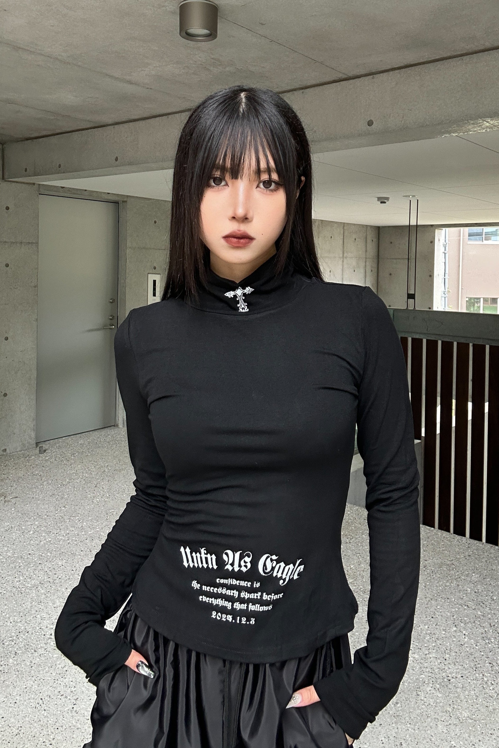 High Neck Gothic Top KSG21038