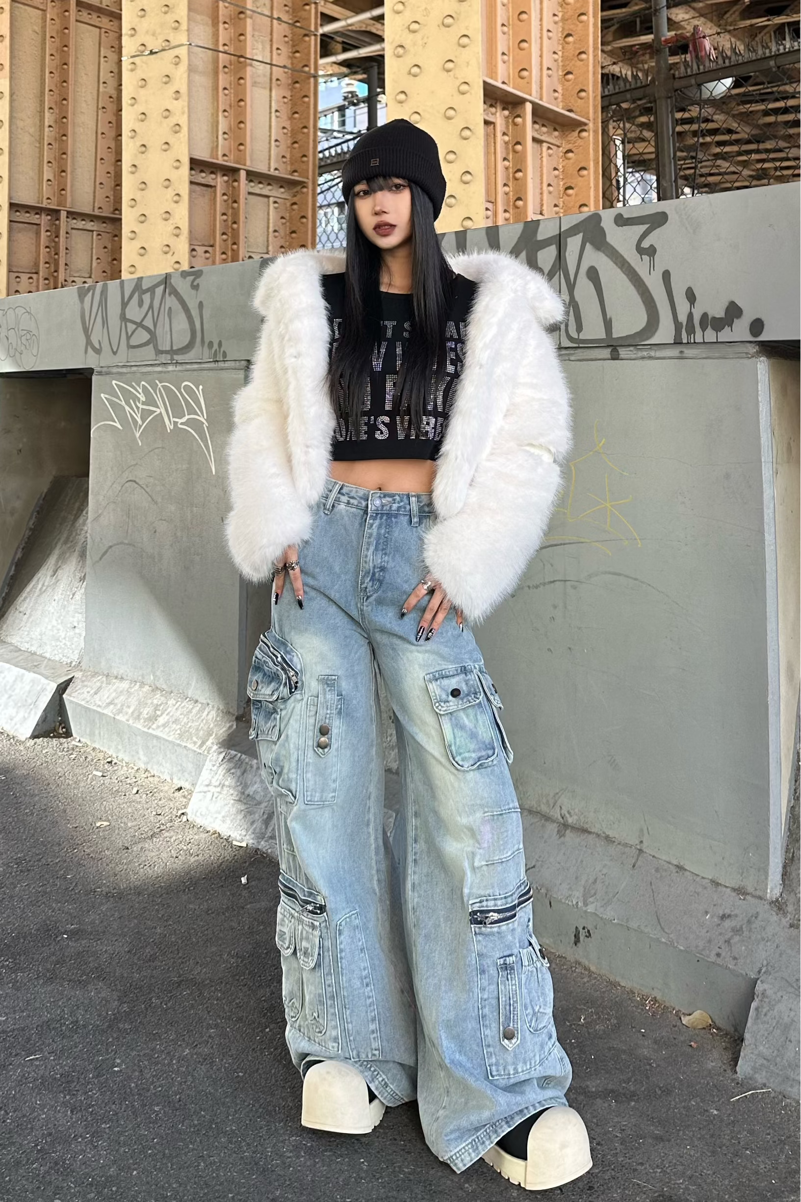 ウォッシュドマルチポケットカーゴパンツ KSG19387