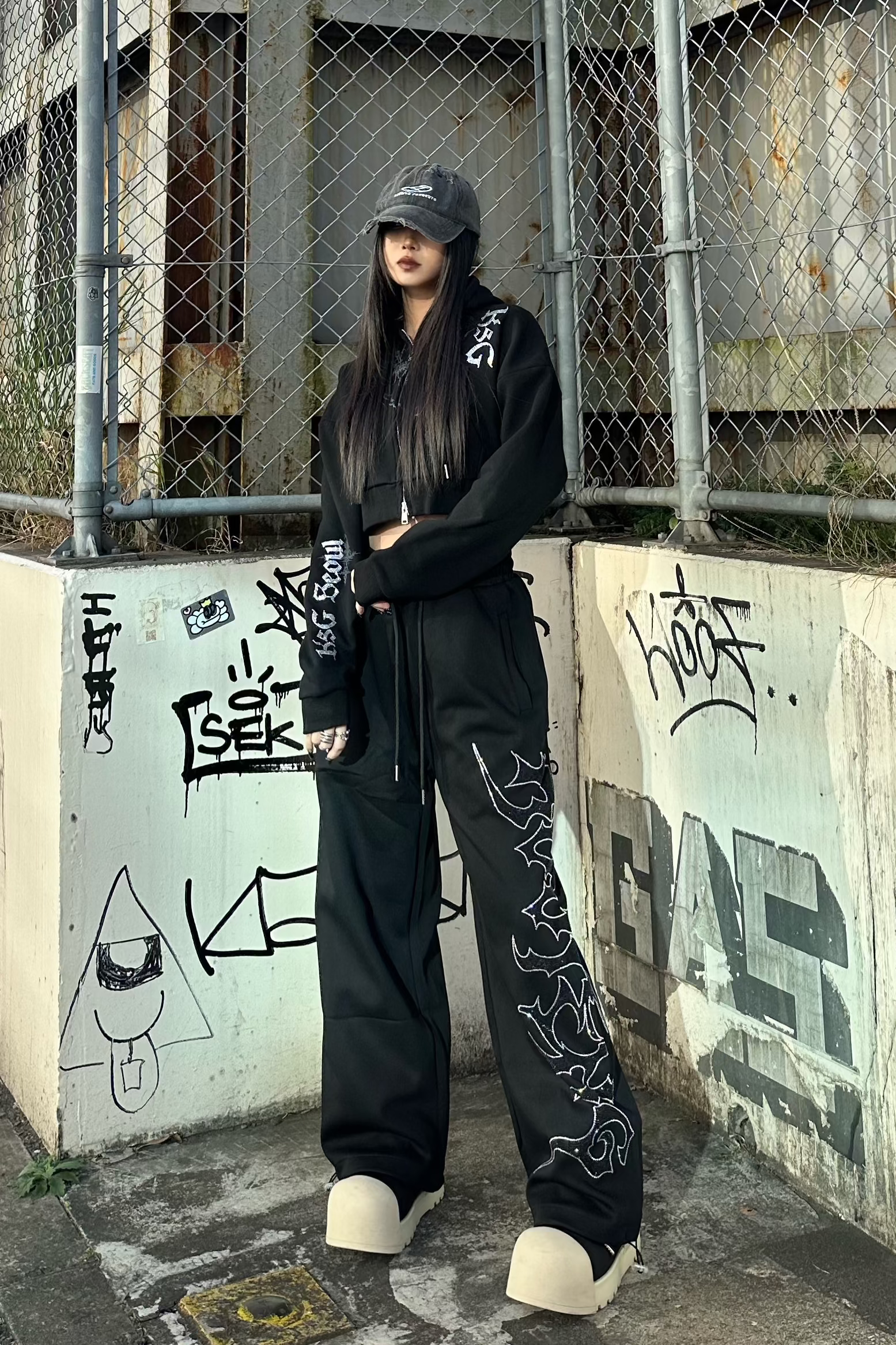 トライバルスウェットパンツ KSG19390