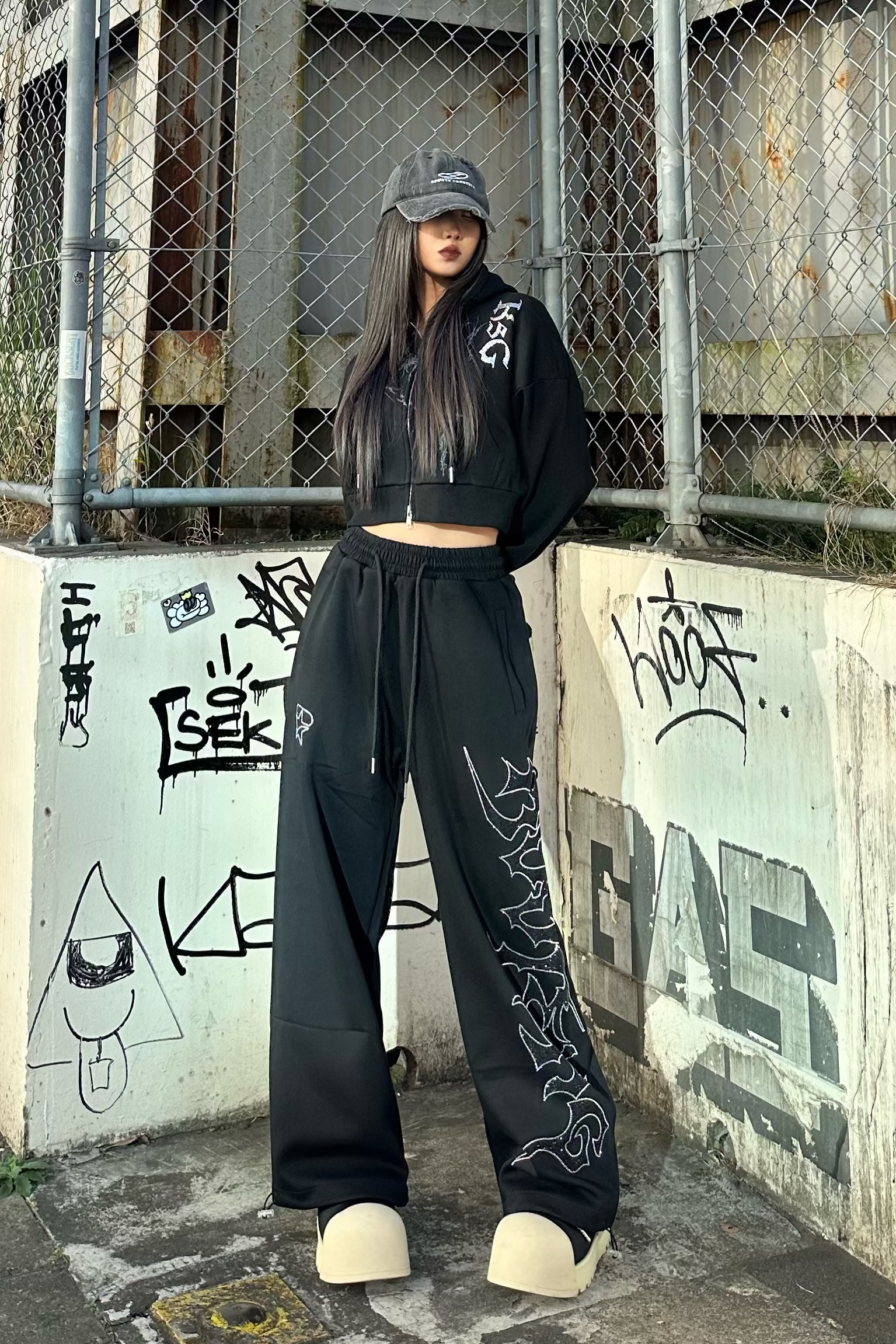 トライバルスウェットパンツ KSG19390