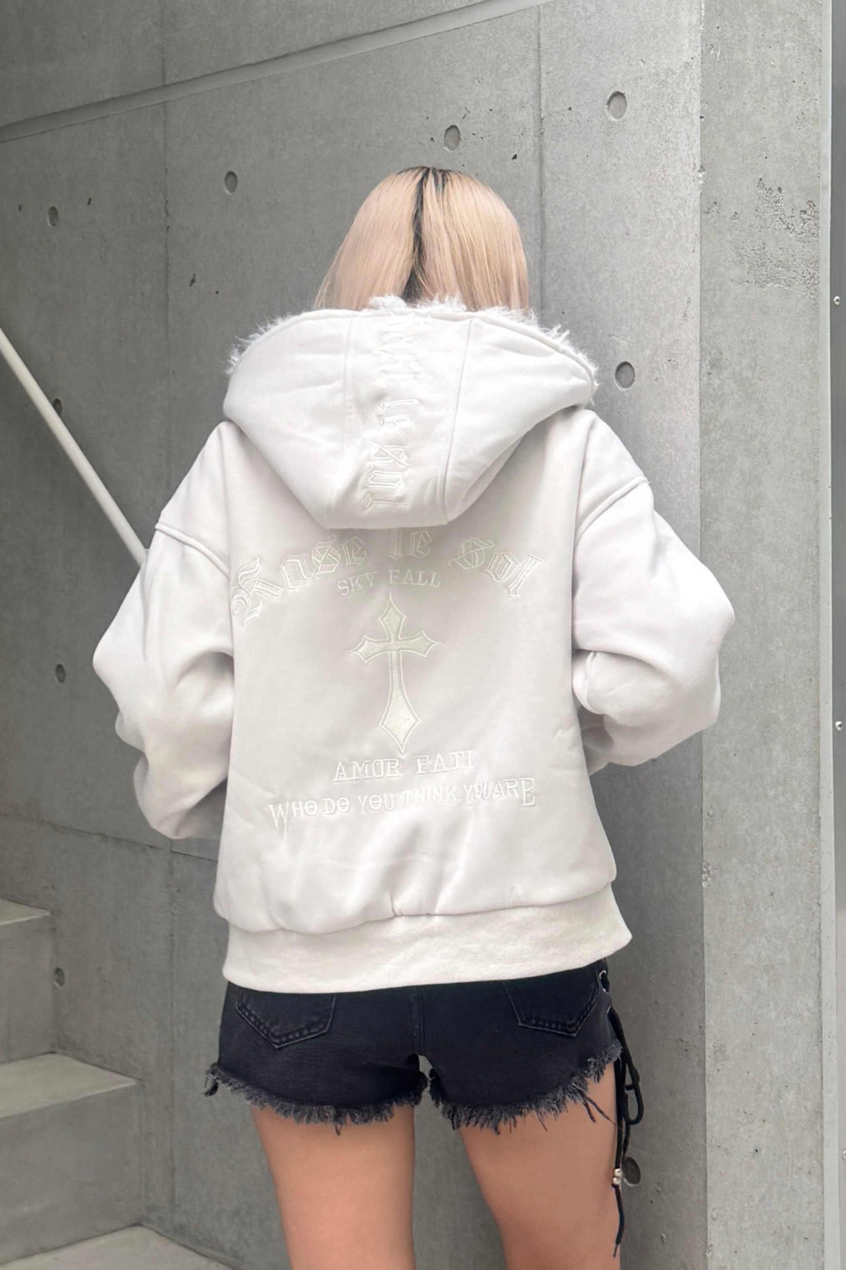 Snow Fluffy Cropped Parker KSG20954