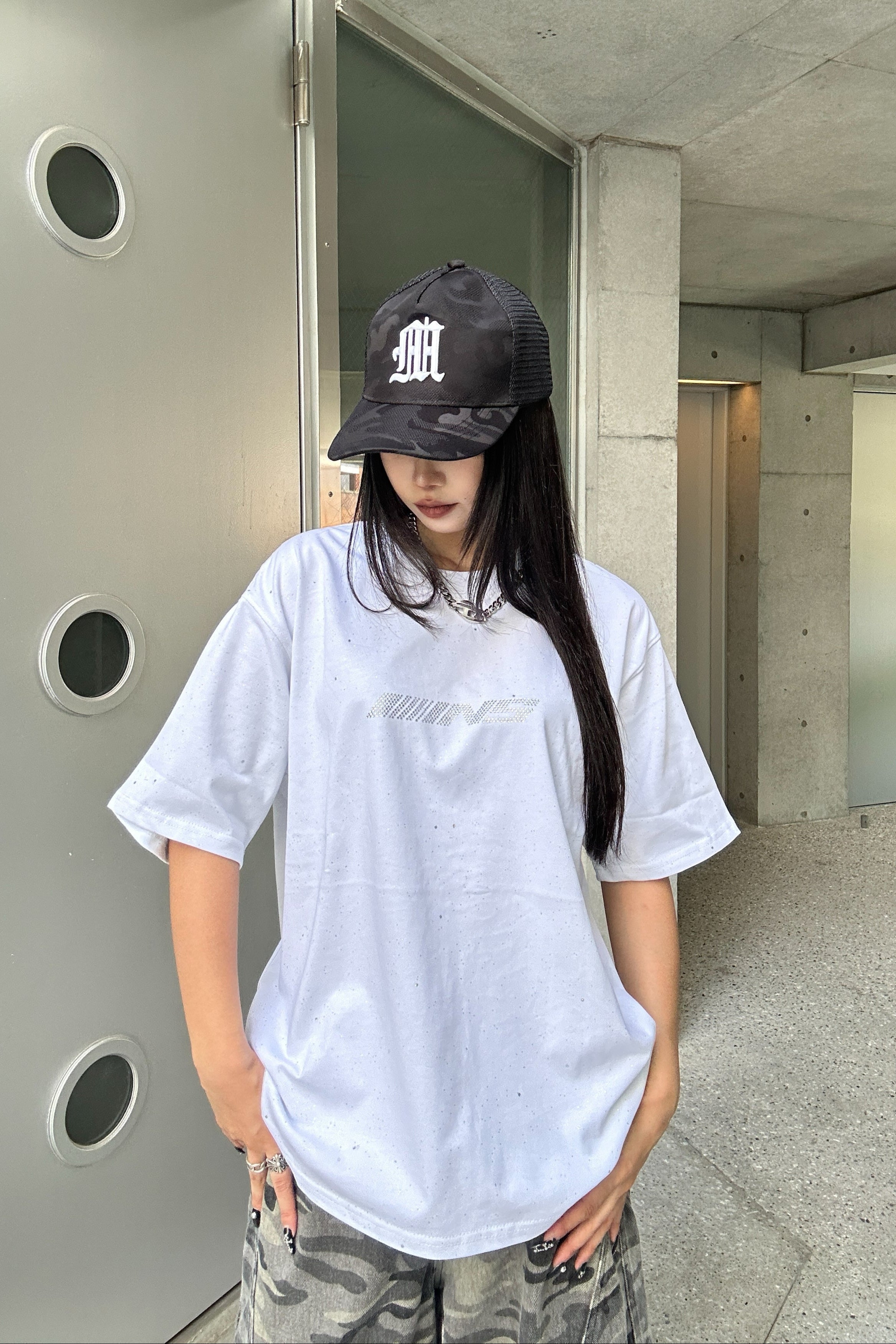 kirakira over logo T-shirt KSG20867