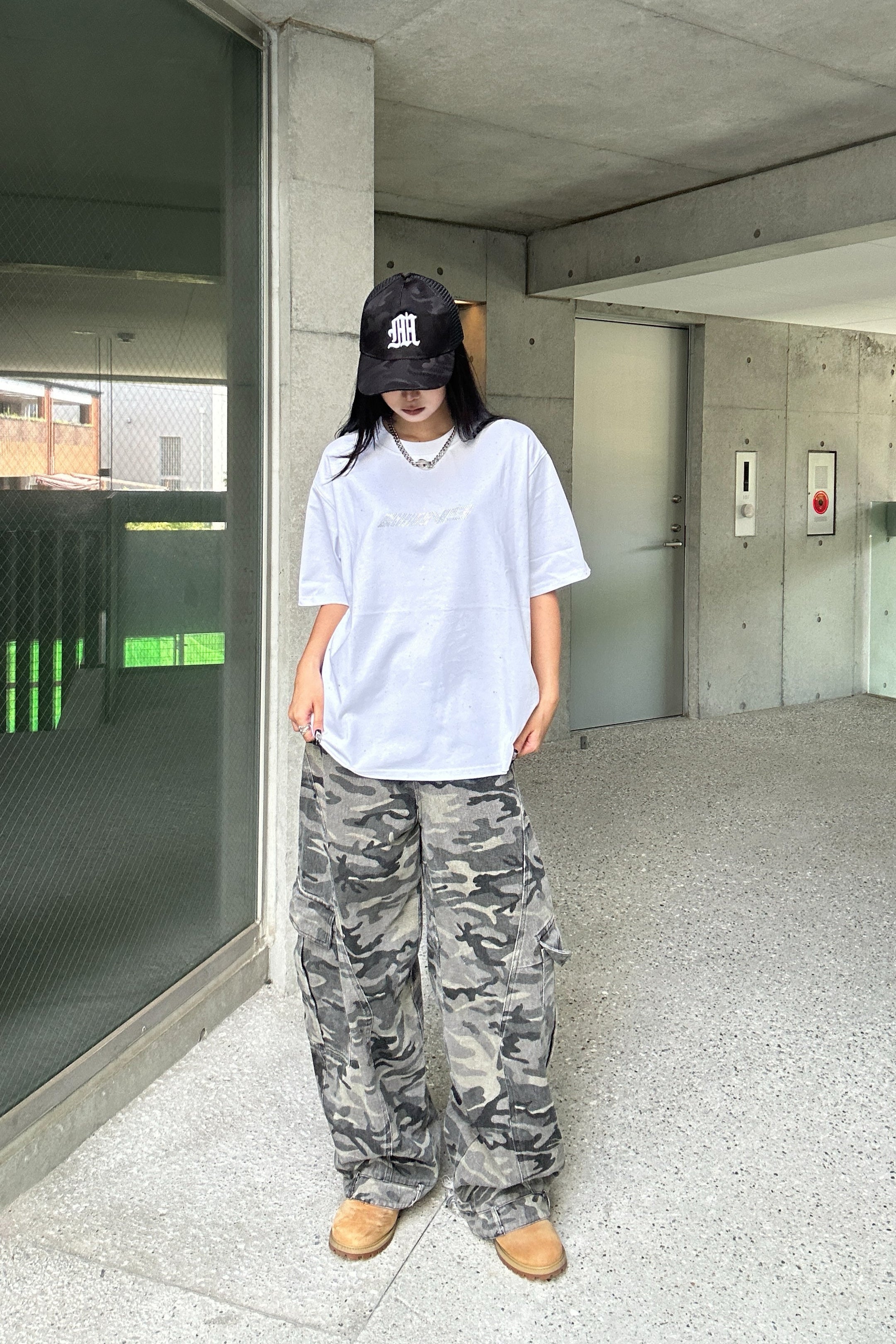 kirakira over logo T-shirt KSG20867