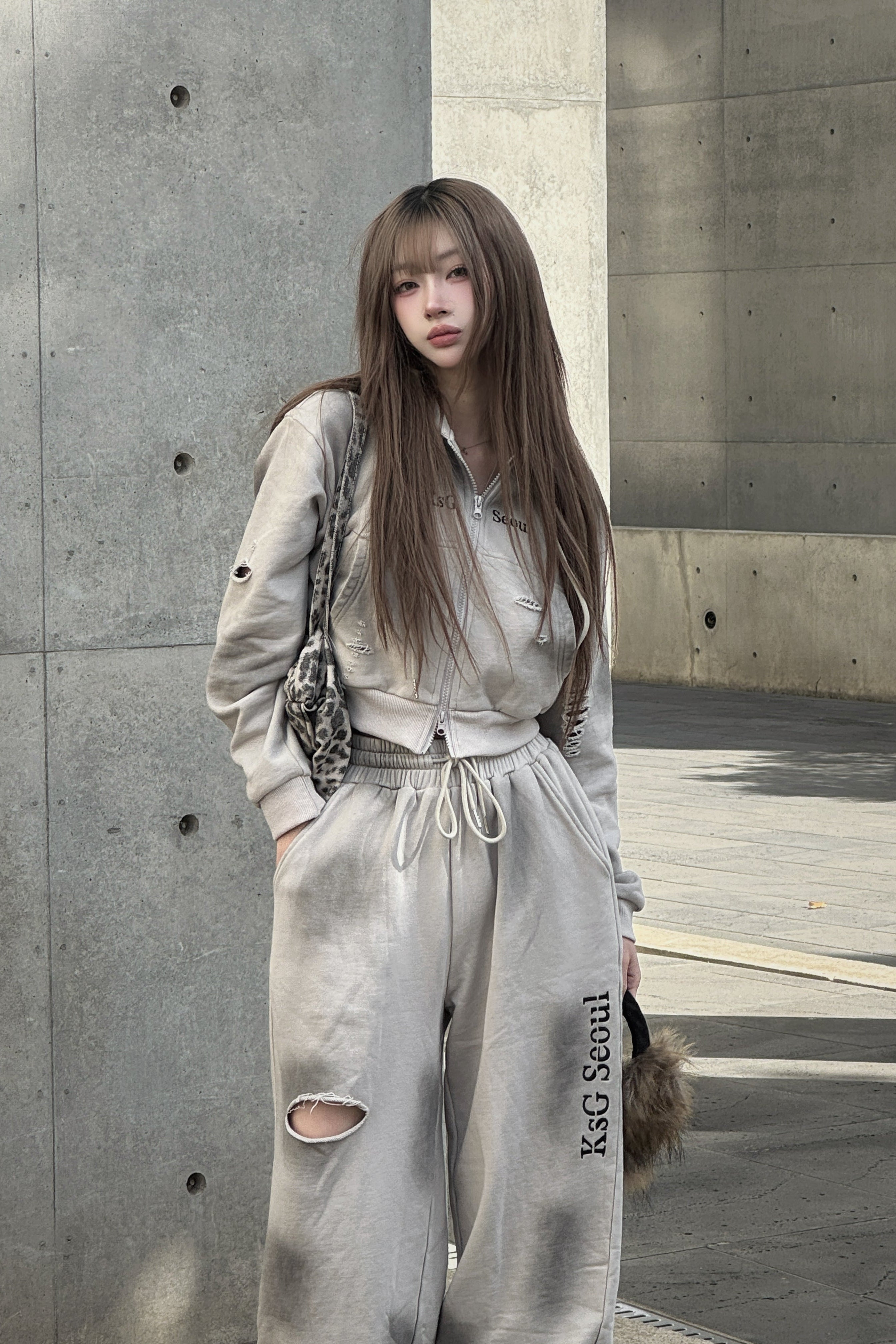 クロップドダブルジップダメージセットアップ KSG30046