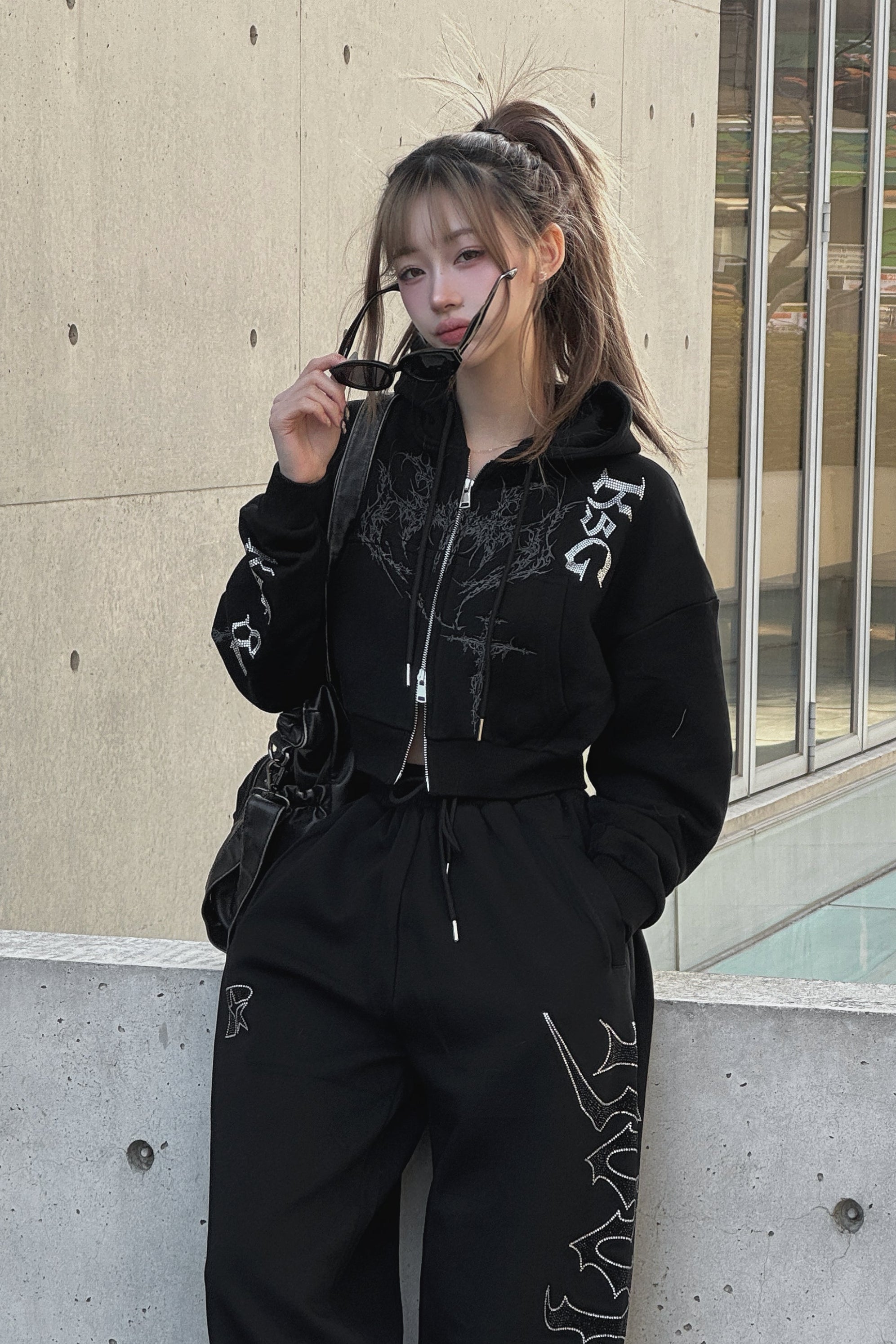 クロップドビジュープリントパーカー KSG20934