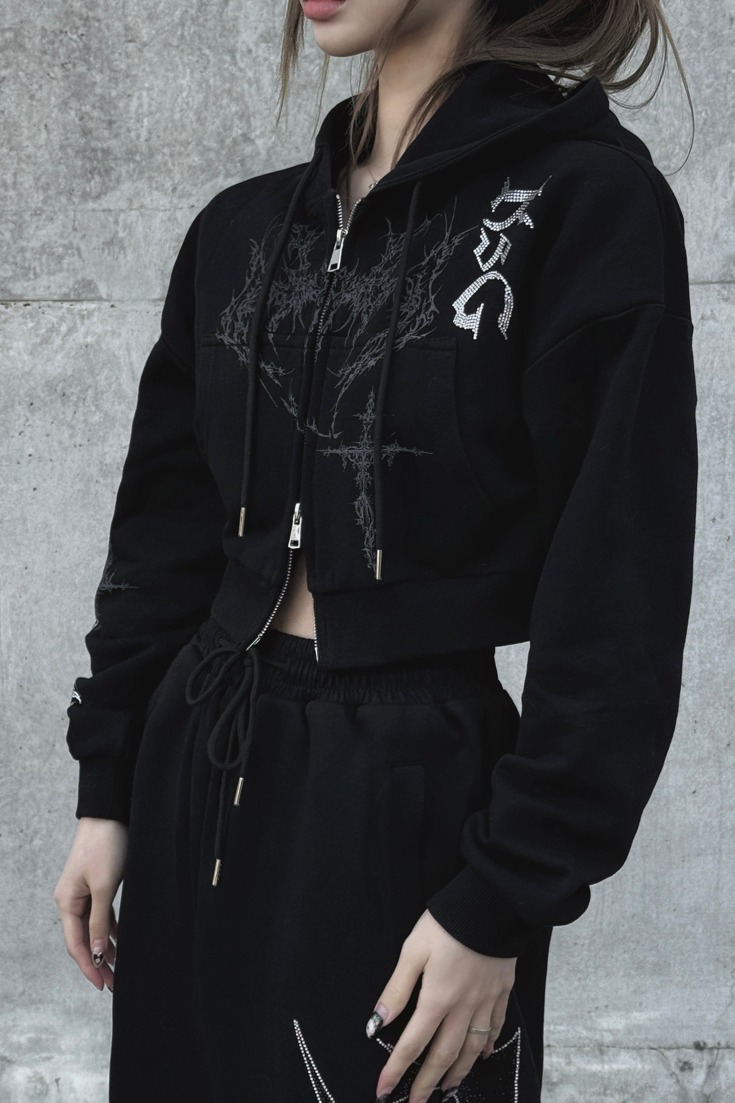 クロップドビジュープリントパーカー KSG20934