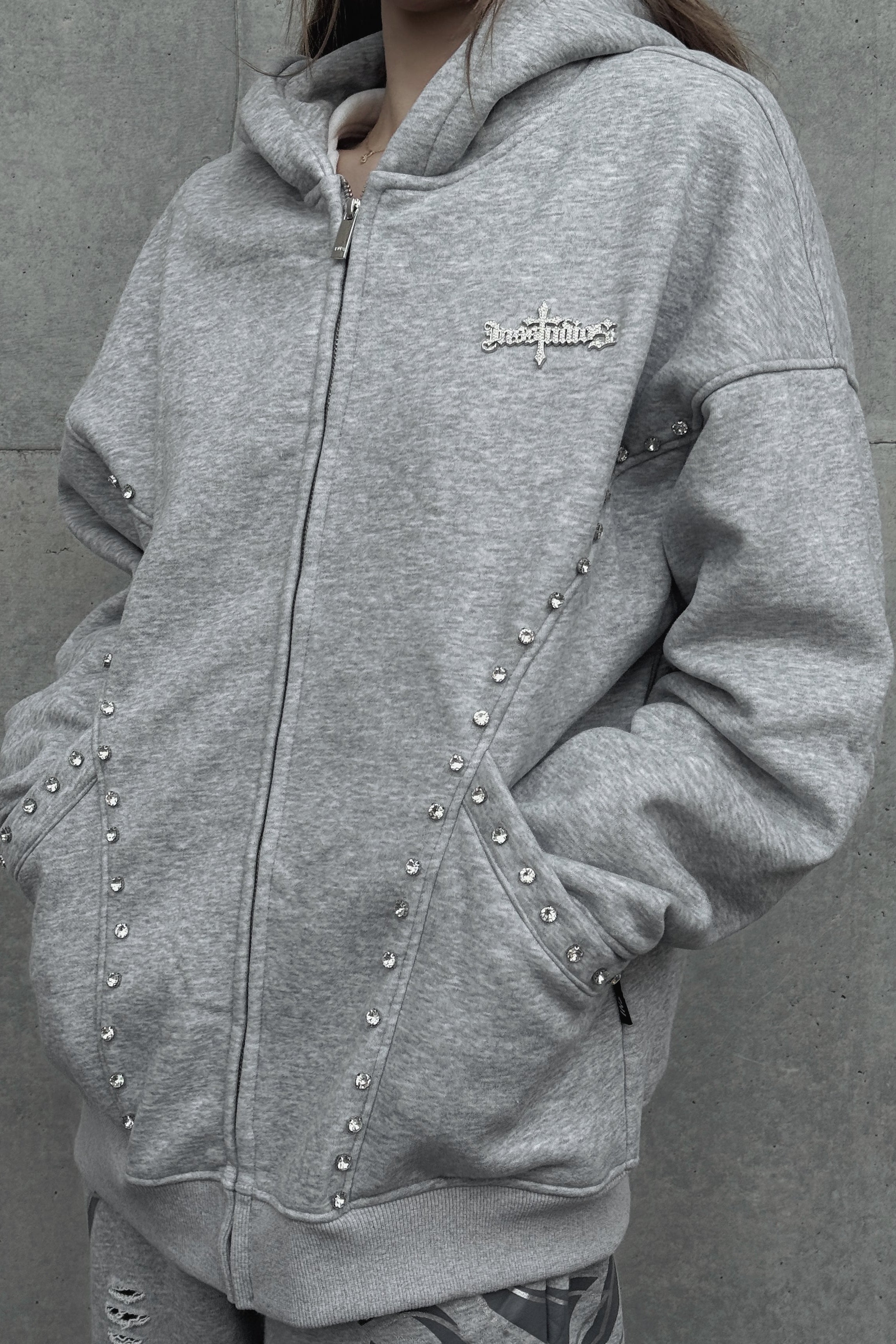 ラインスタッズロゴフーディー KSG21129