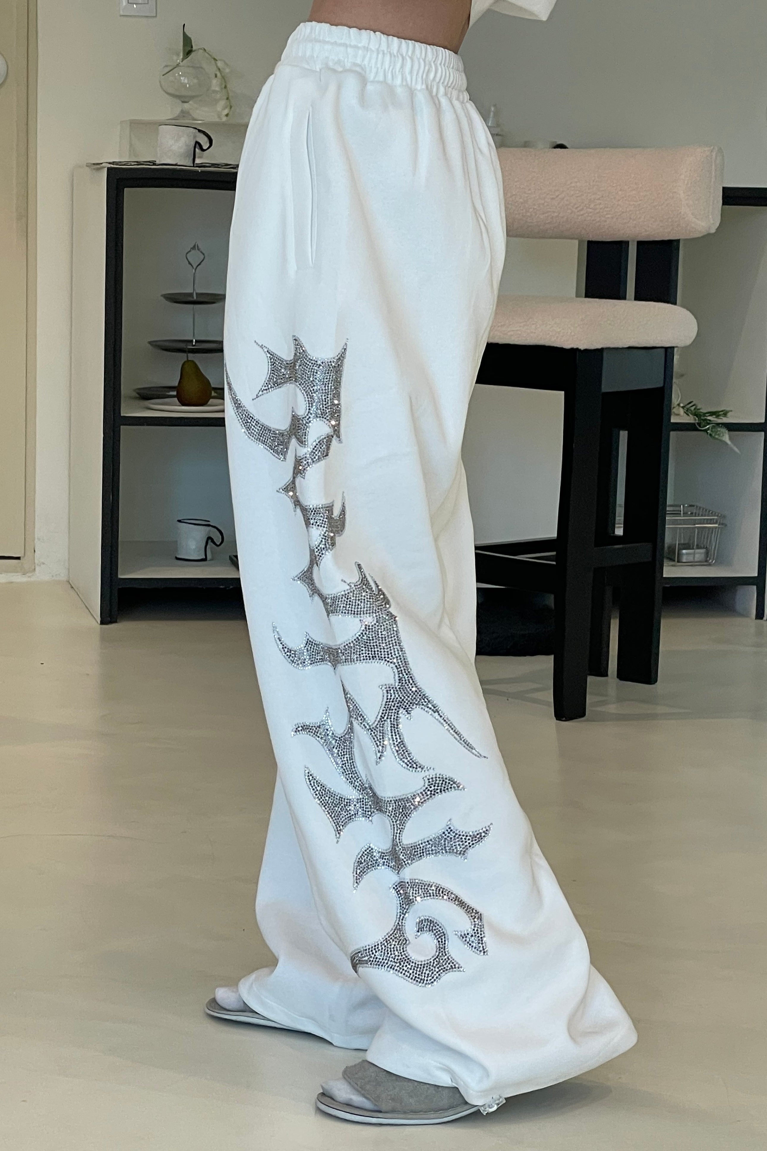 トライバルスウェットパンツ KSG19390