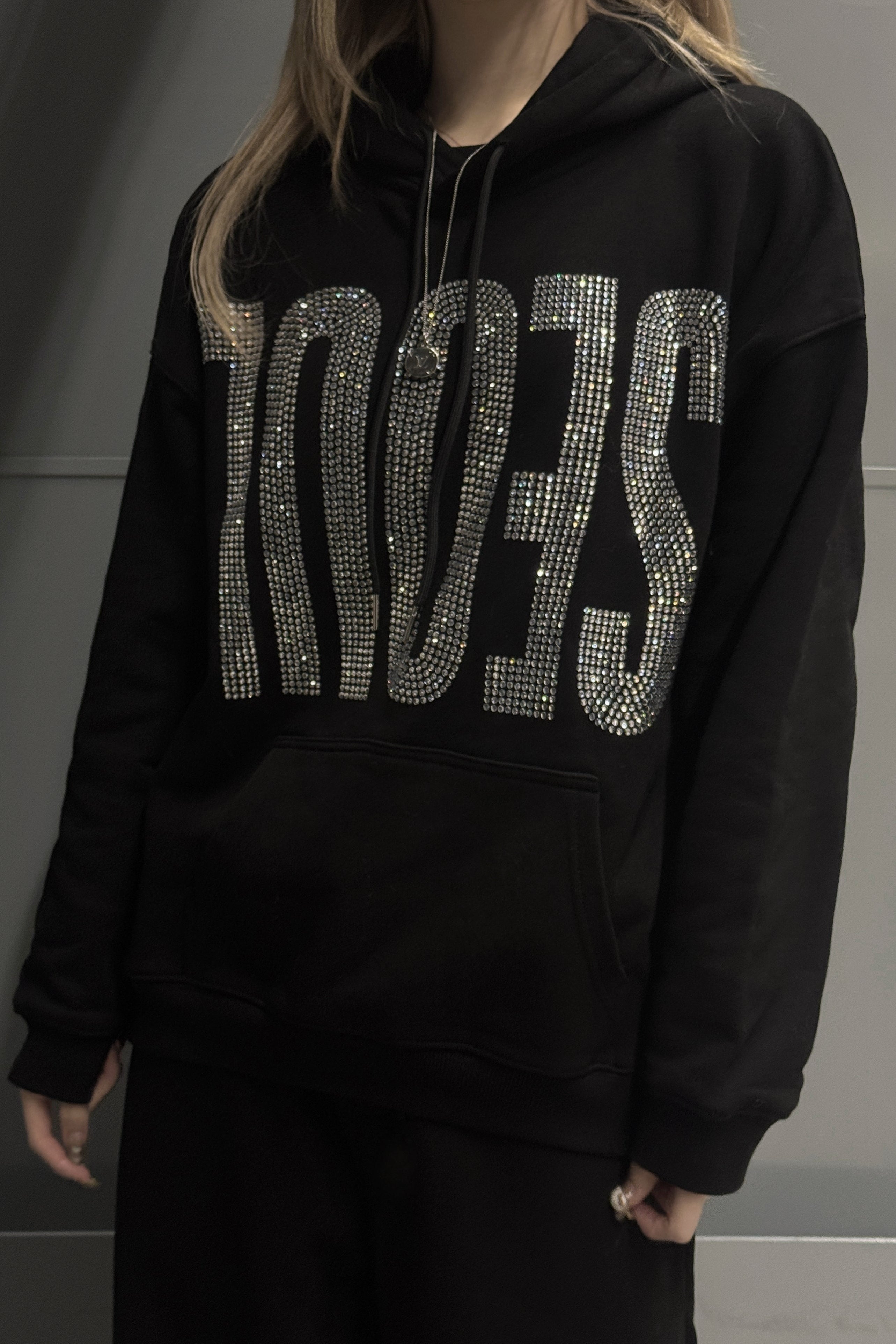 ビッグロゴラインストーンパーカー KSG21183