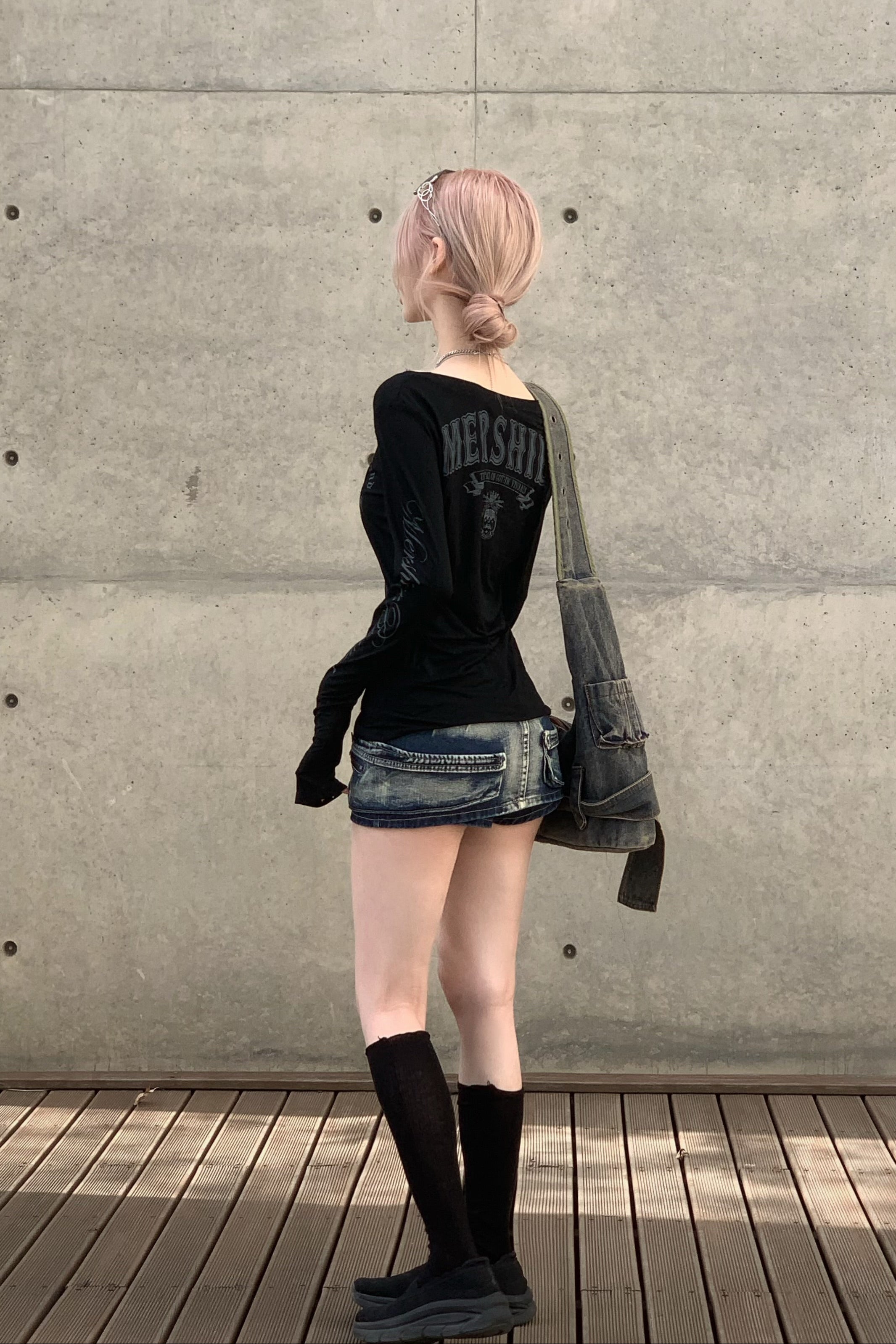 エンブレムレタリングデザインTシャツ KSG21203