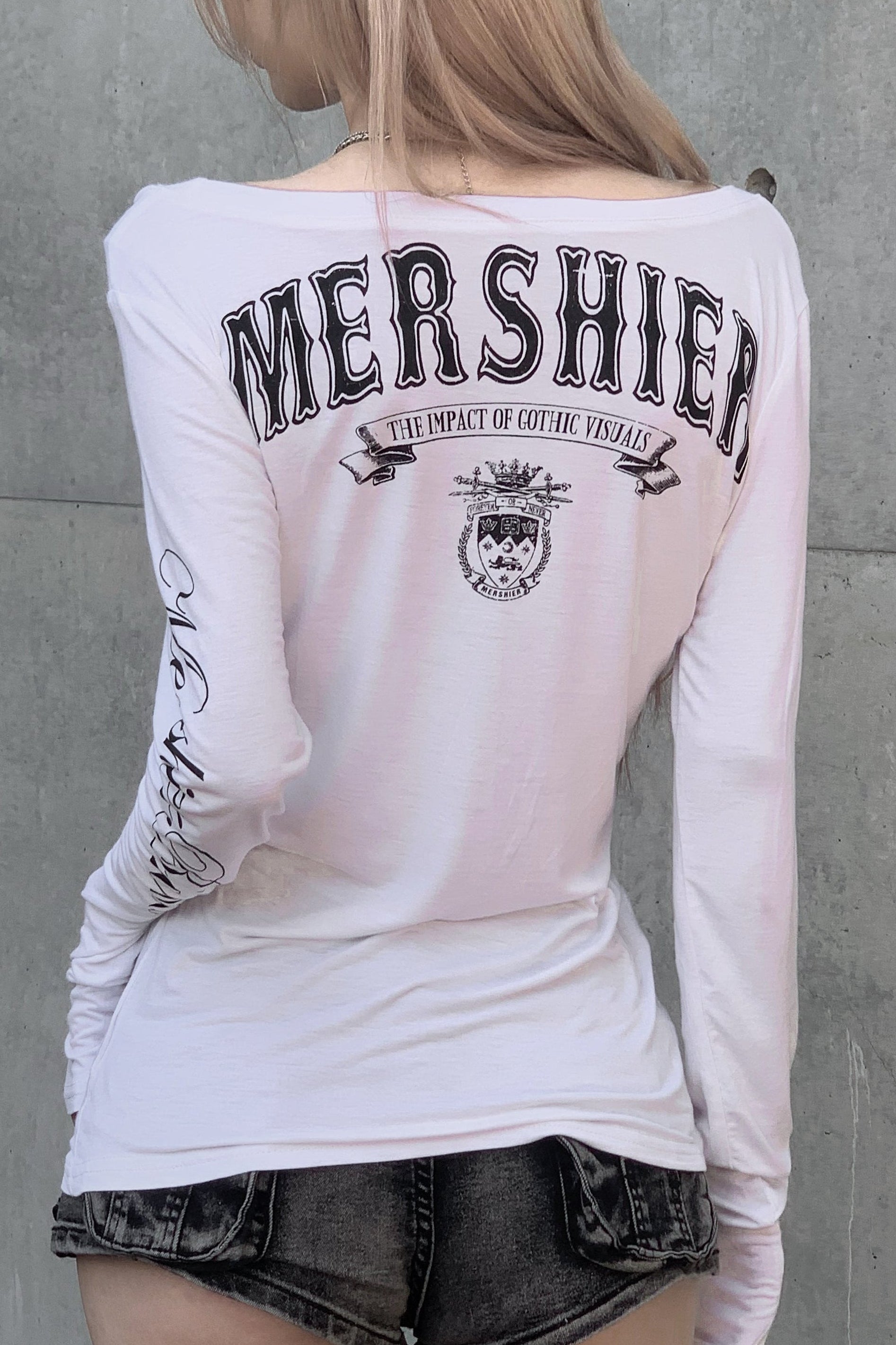 エンブレムレタリングデザインTシャツ KSG21203