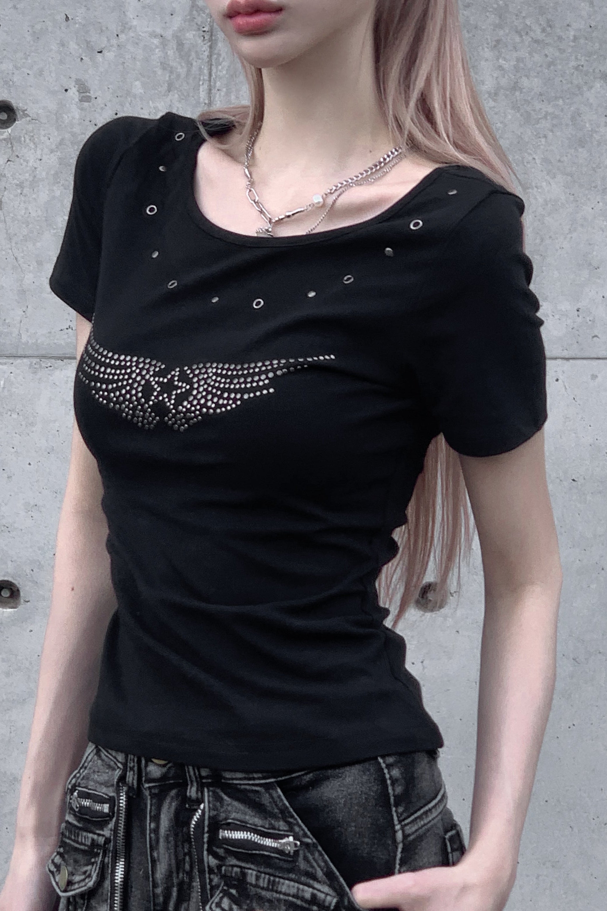 フロントウイングスタッズTシャツ KSG21266