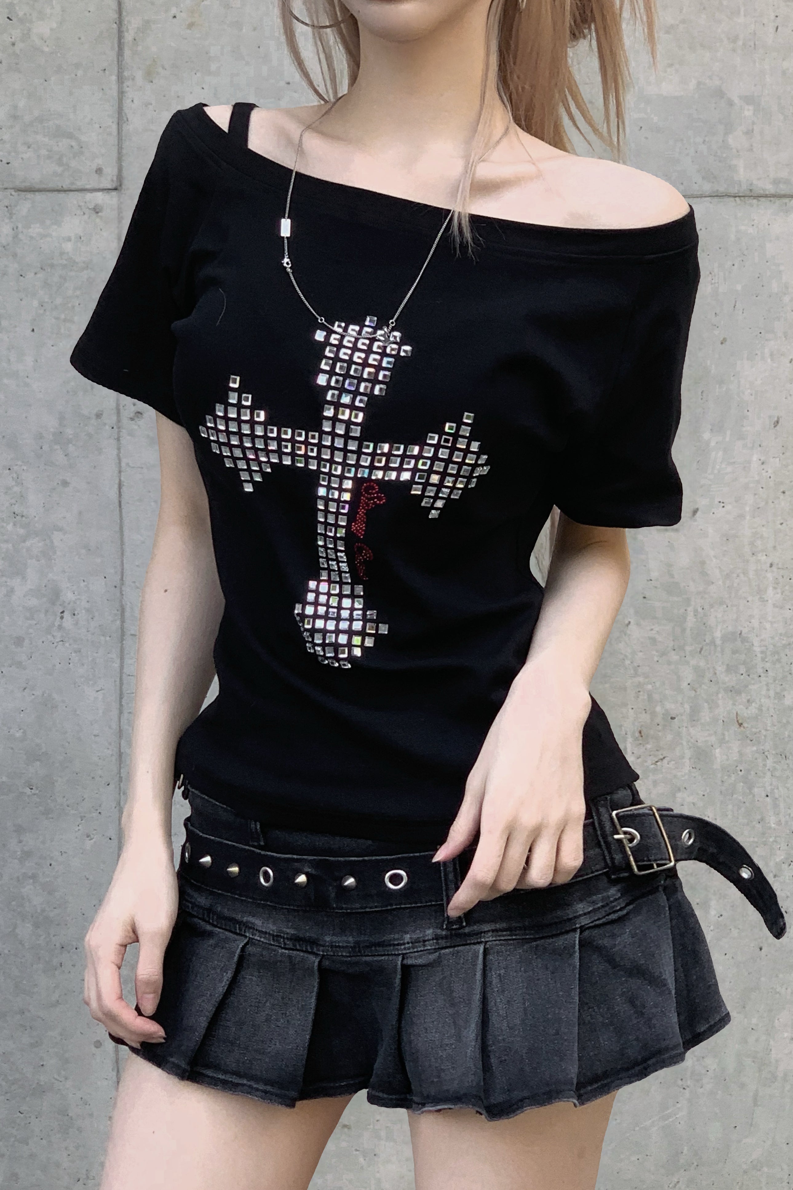 クロススタッズワンショルダーTシャツ KSG21229