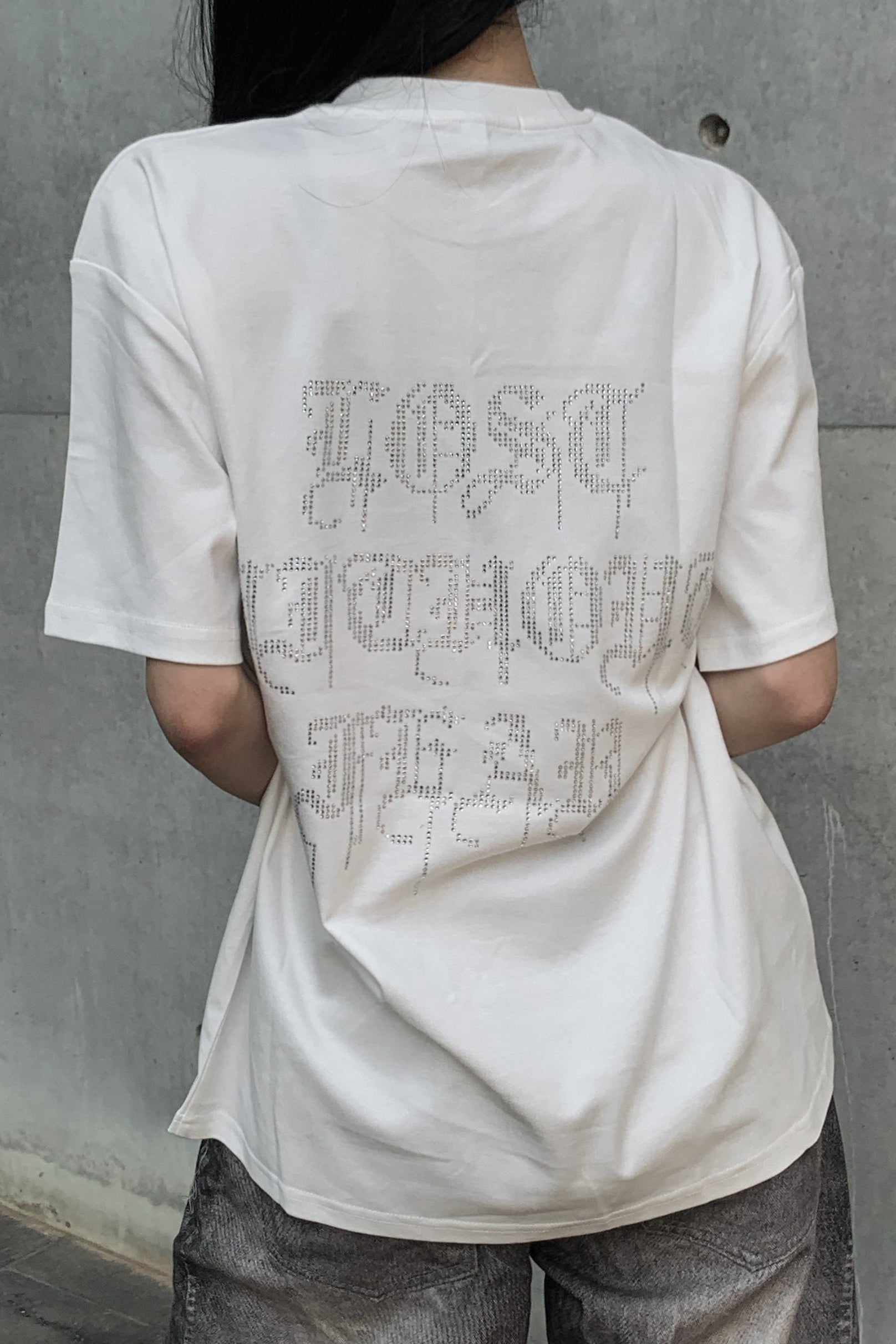 バックレタリングビジューTシャツ KSG21293