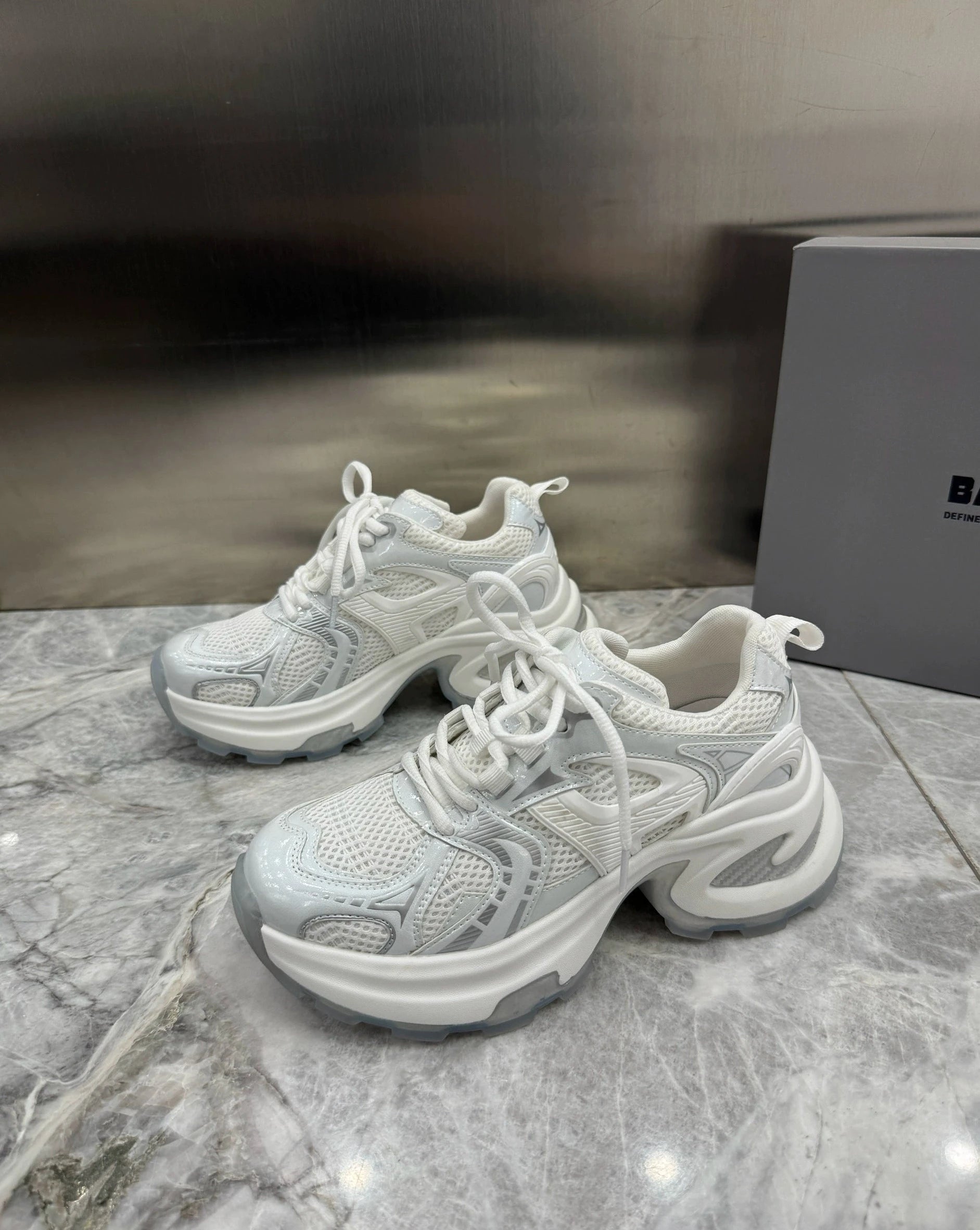 simple dad shoes KSG19191