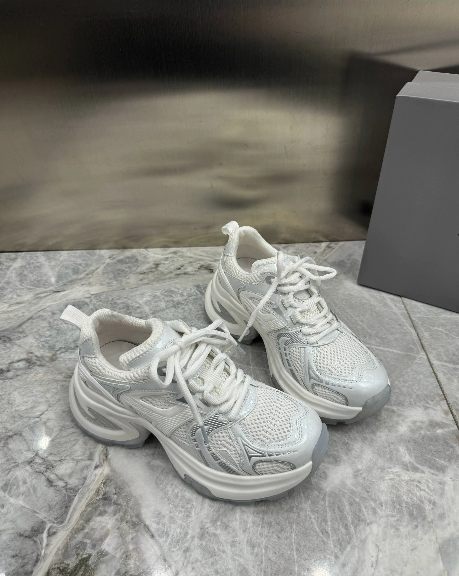 simple dad shoes KSG19191
