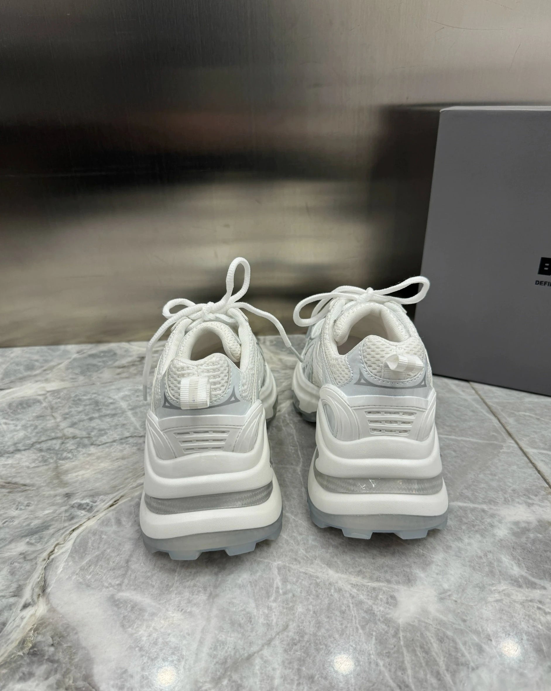 simple dad shoes KSG19191