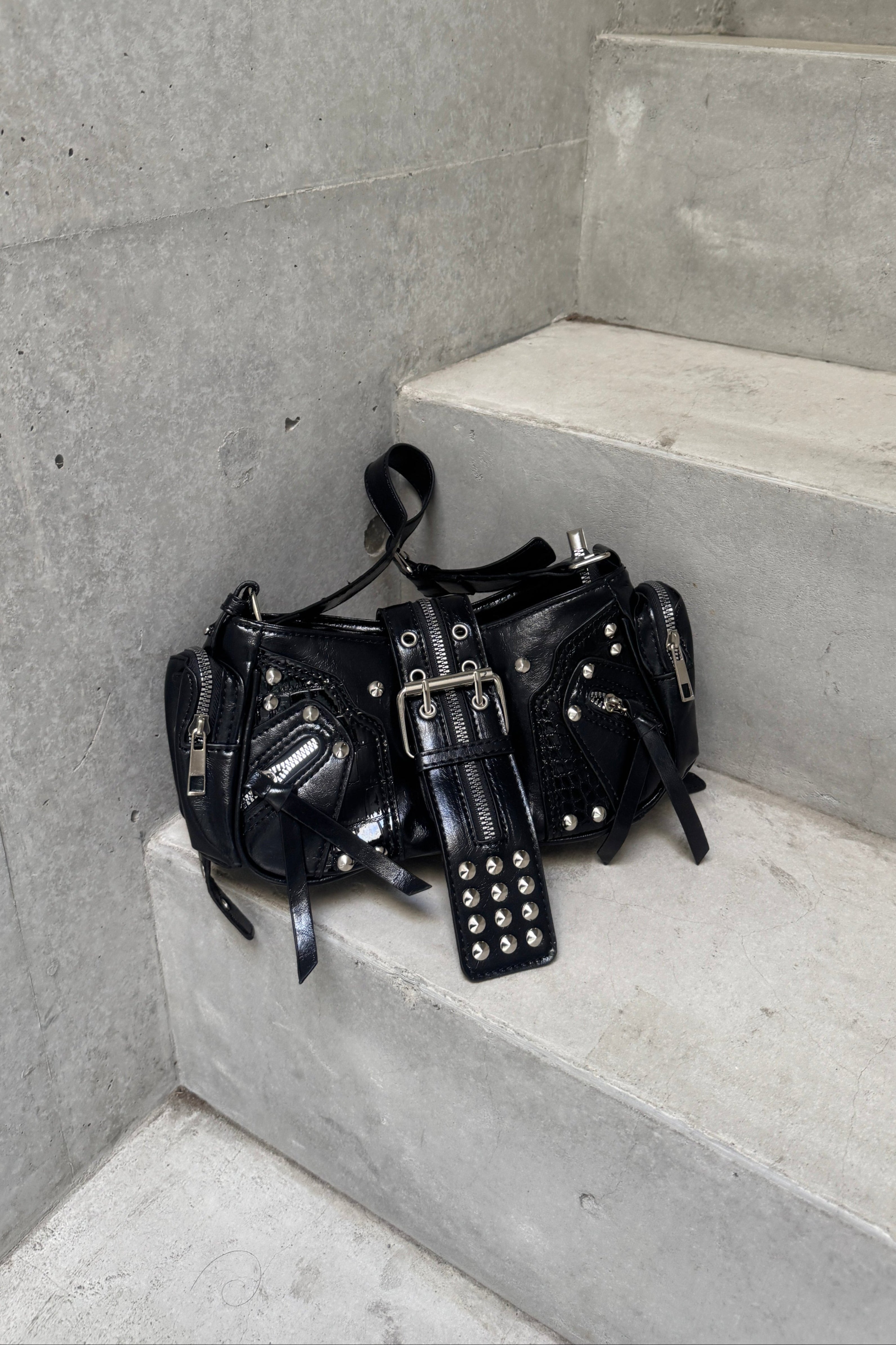 studs fake leather bag KSG40073