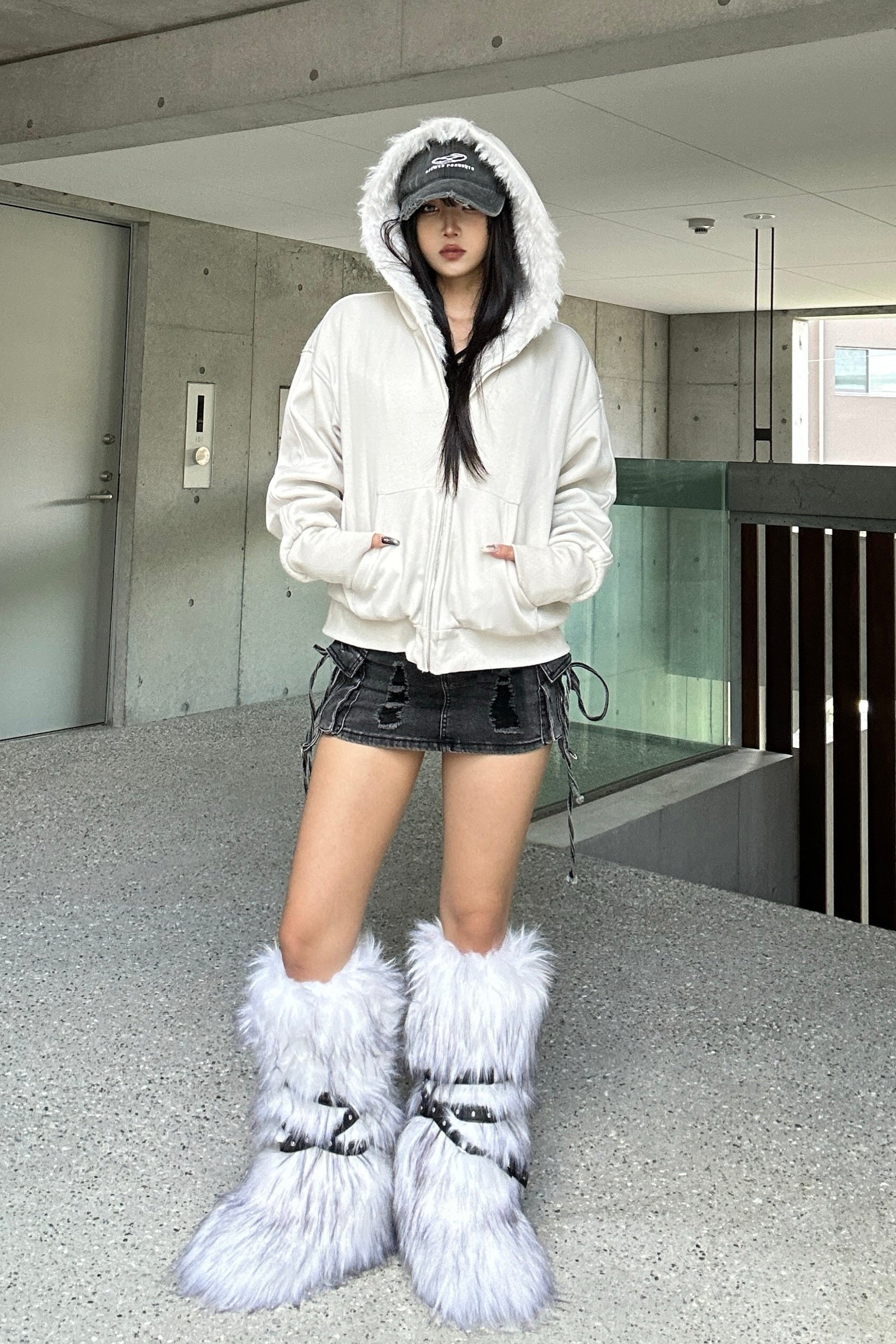Snow Fluffy Cropped Parker KSG20954