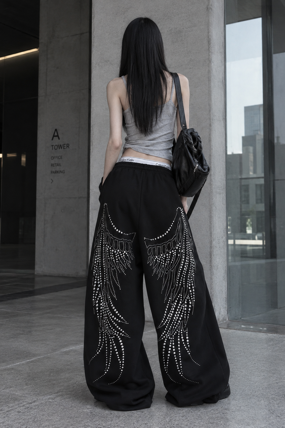 back wing sweat pants KSG19462