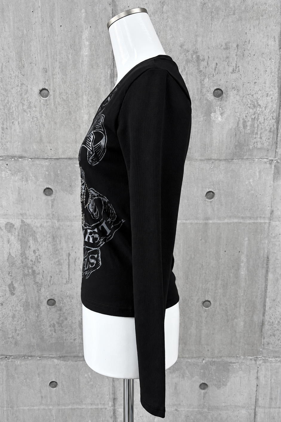 スタッズゴシックロングスリーブTシャツ KSG21411