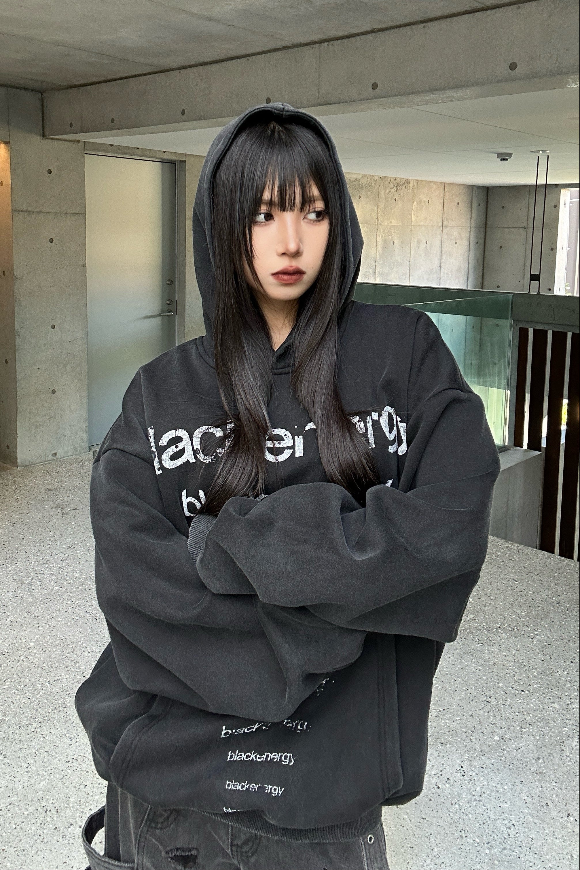 ブラックエナジーオーバーフーディー KSG21042